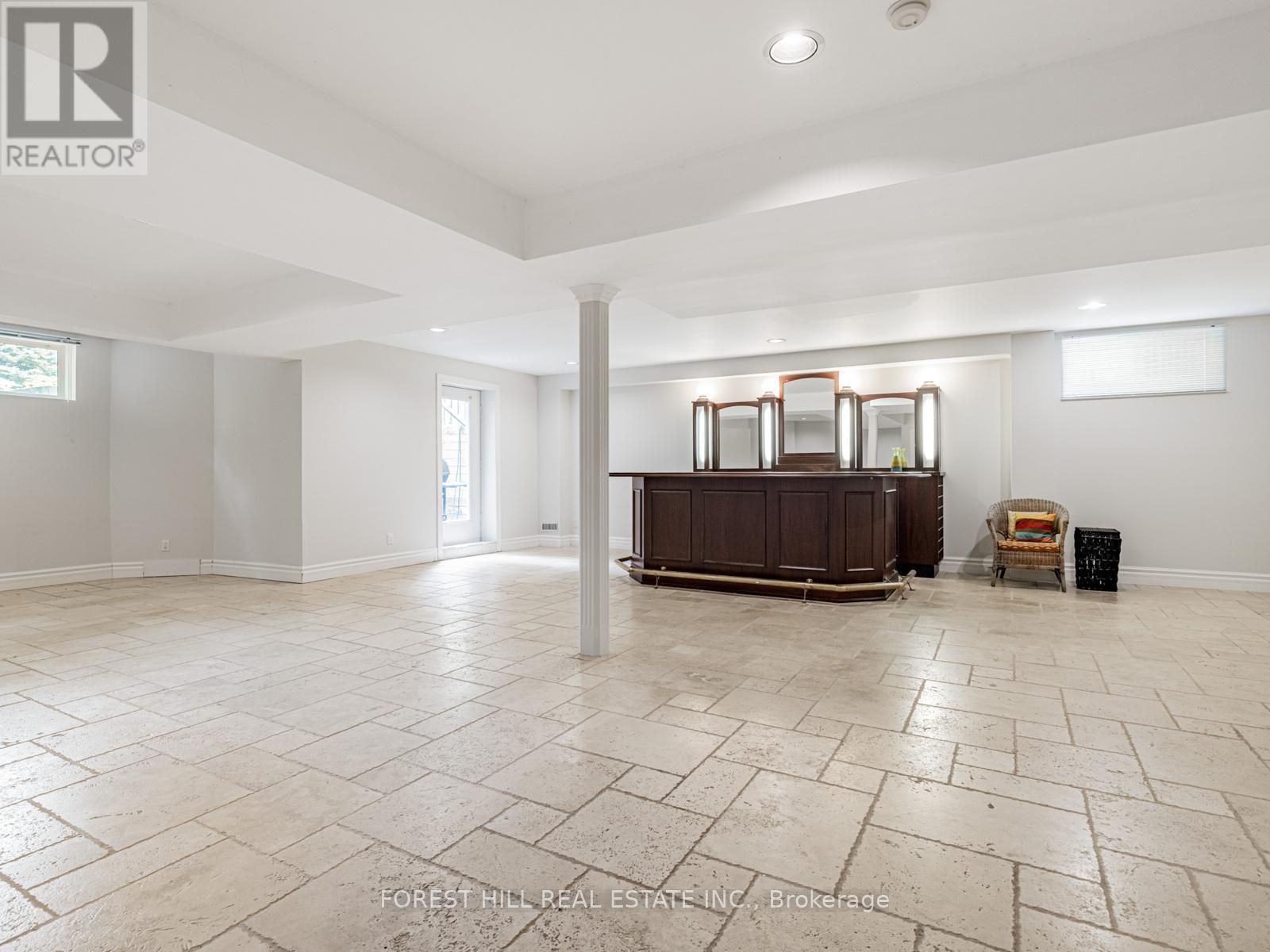 211 Byng Avenue, Toronto, Ontario  M2N 4L2 - Photo 26 - C12188449