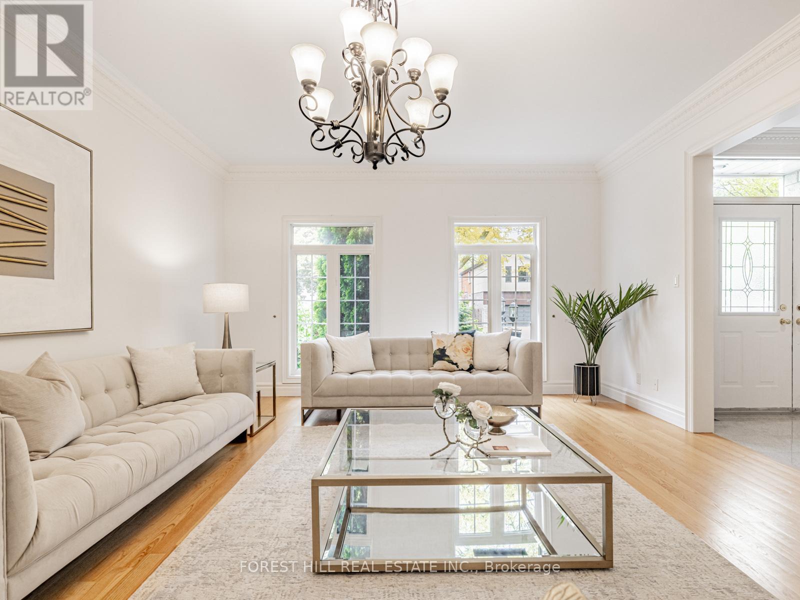 211 Byng Avenue, Toronto, Ontario  M2N 4L2 - Photo 6 - C12188449