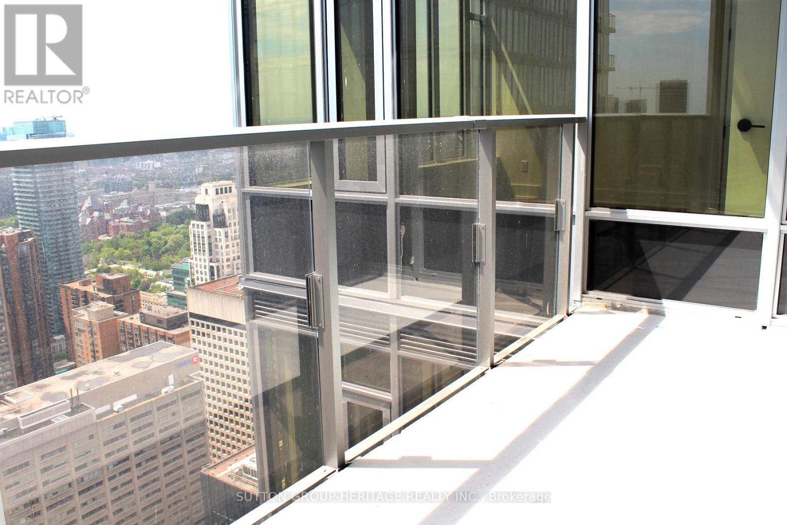 4507 - 11 Yorkville Avenue, Toronto, Ontario  M4W 0B7 - Photo 10 - C12188553
