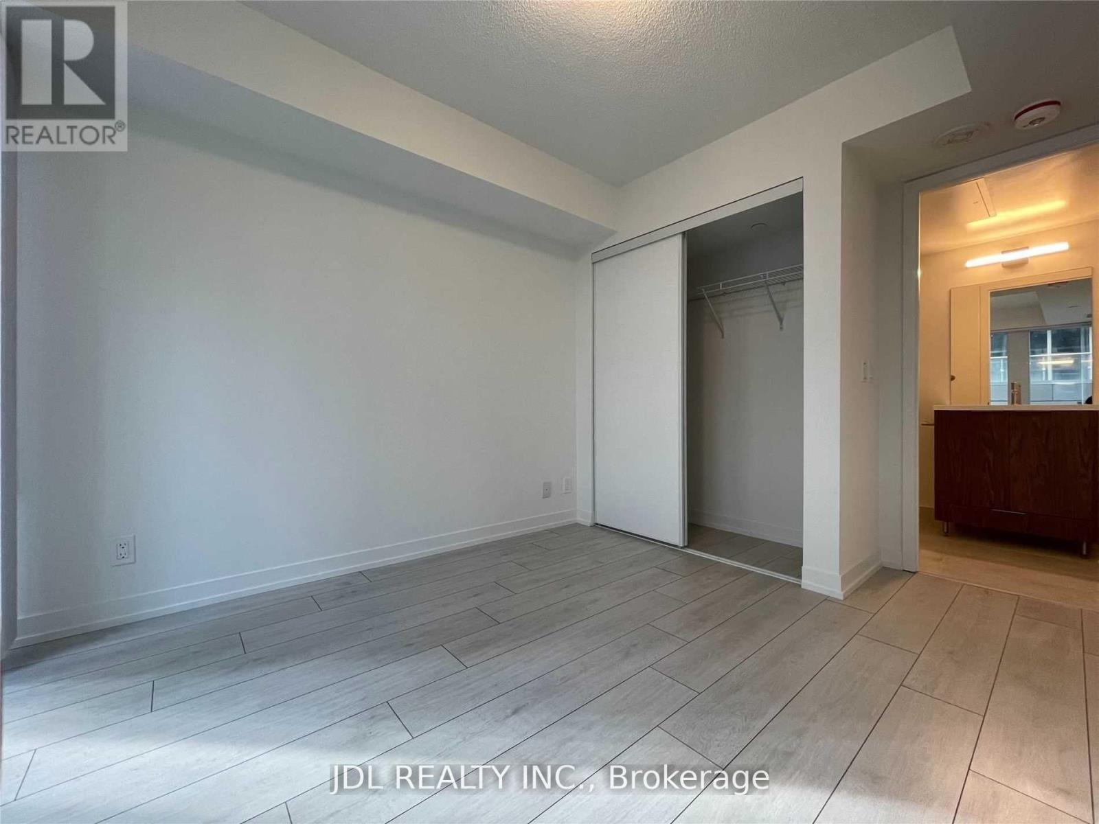301 - 60 Shuter Street, Toronto, Ontario  M5B 0B7 - Photo 10 - C12188555