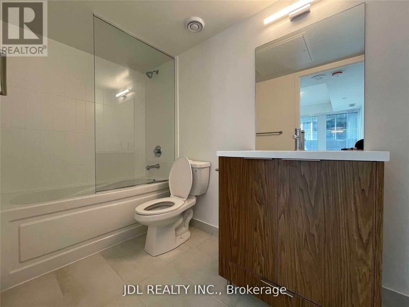 301 - 60 Shuter Street, Toronto, Ontario  M5B 0B7 - Photo 14 - C12188555