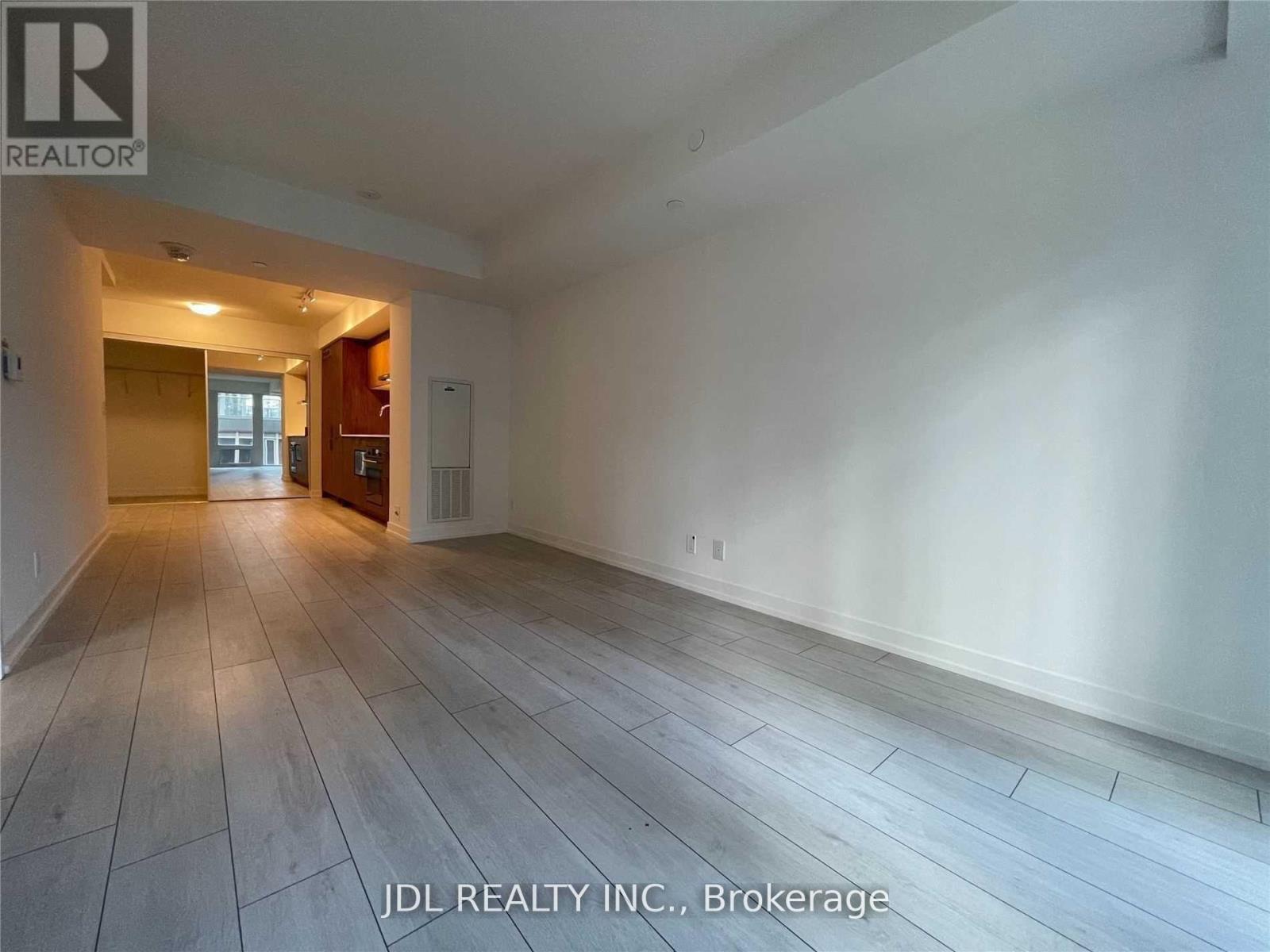 301 - 60 Shuter Street, Toronto, Ontario  M5B 0B7 - Photo 4 - C12188555