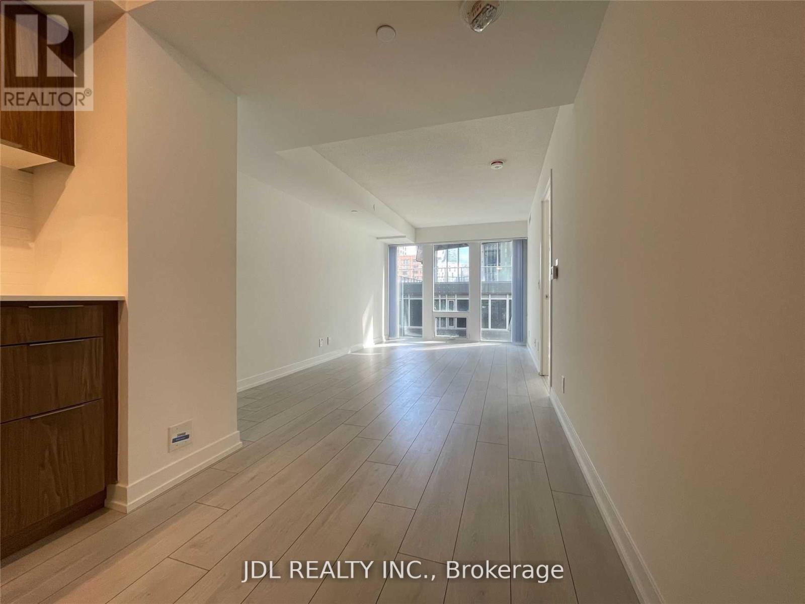 301 - 60 Shuter Street, Toronto, Ontario  M5B 0B7 - Photo 6 - C12188555