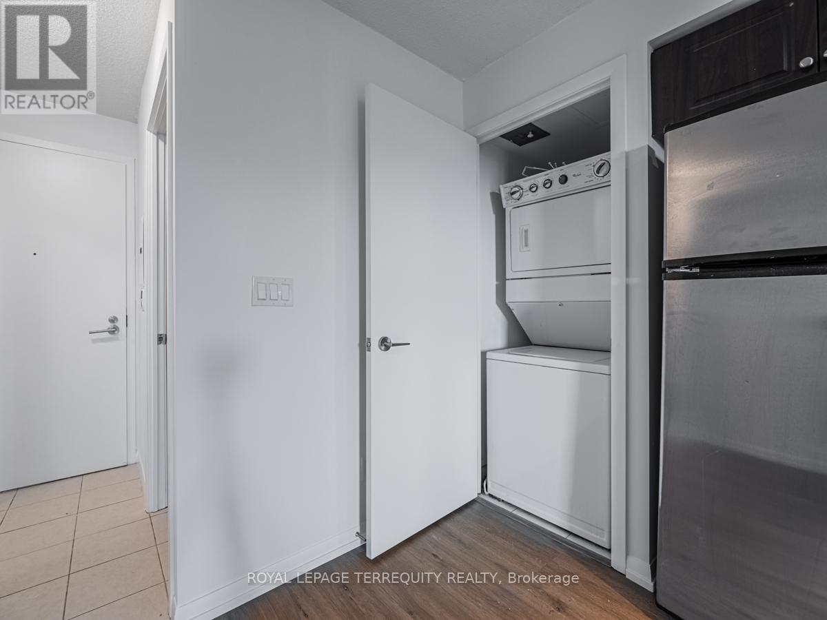 658 - 209 Fort York Boulevard, Toronto, Ontario  M5V 4A1 - Photo 13 - C12188560