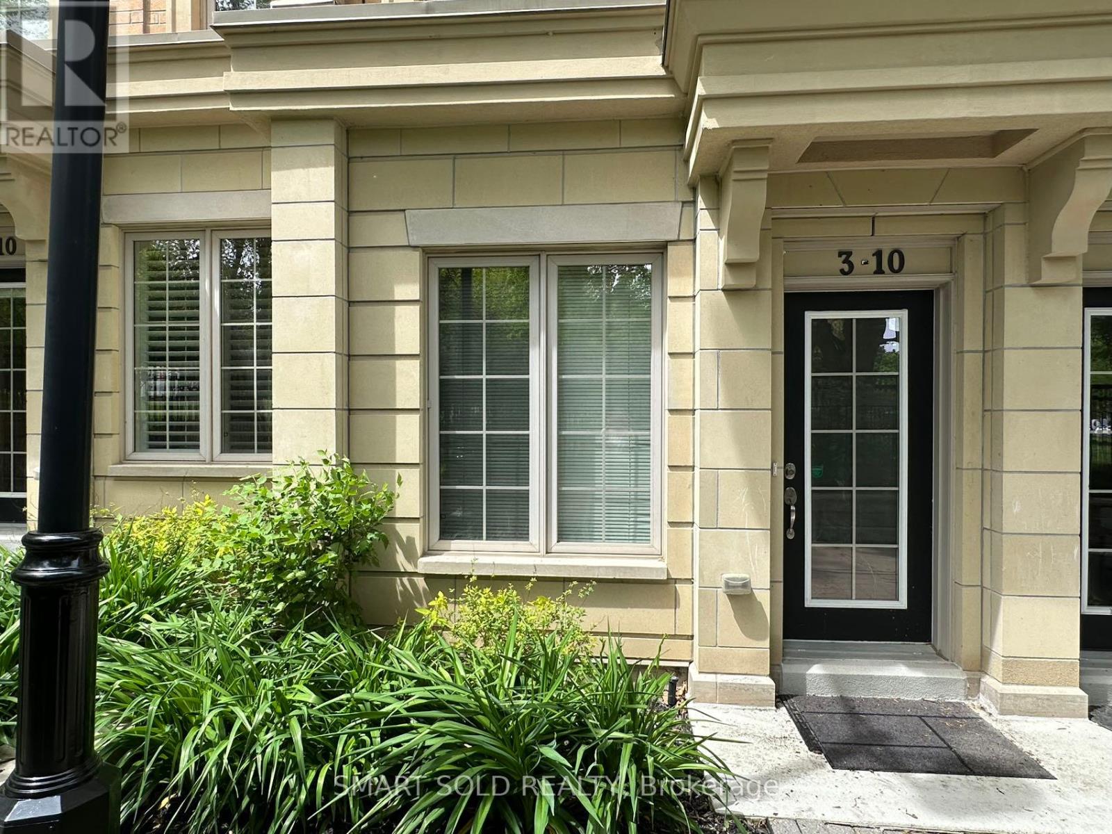 3 - 10 Hargrave Lane, Toronto, Ontario  M4N 0A4 - Photo 1 - C12188570