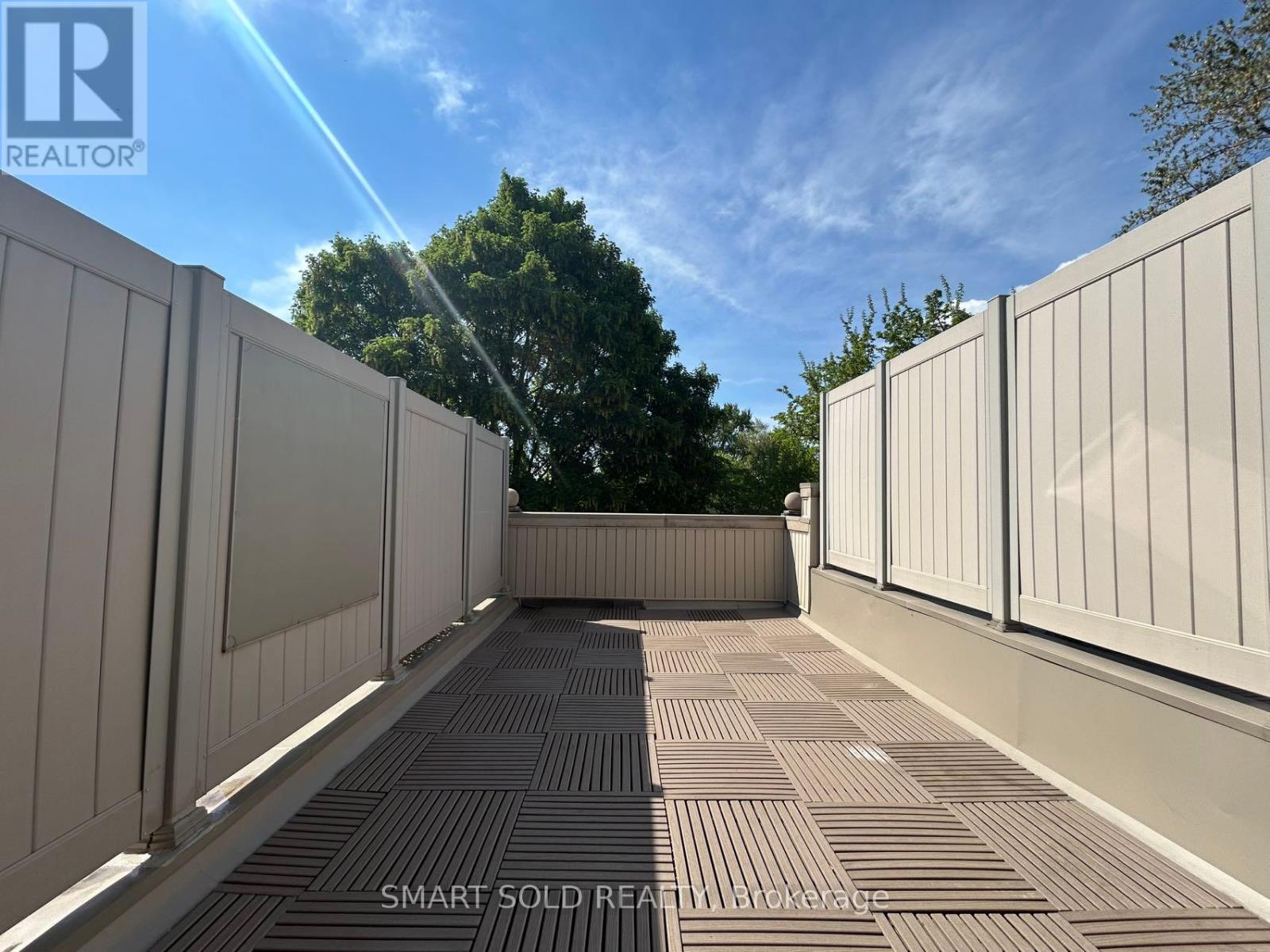 3 - 10 Hargrave Lane, Toronto, Ontario  M4N 0A4 - Photo 18 - C12188570