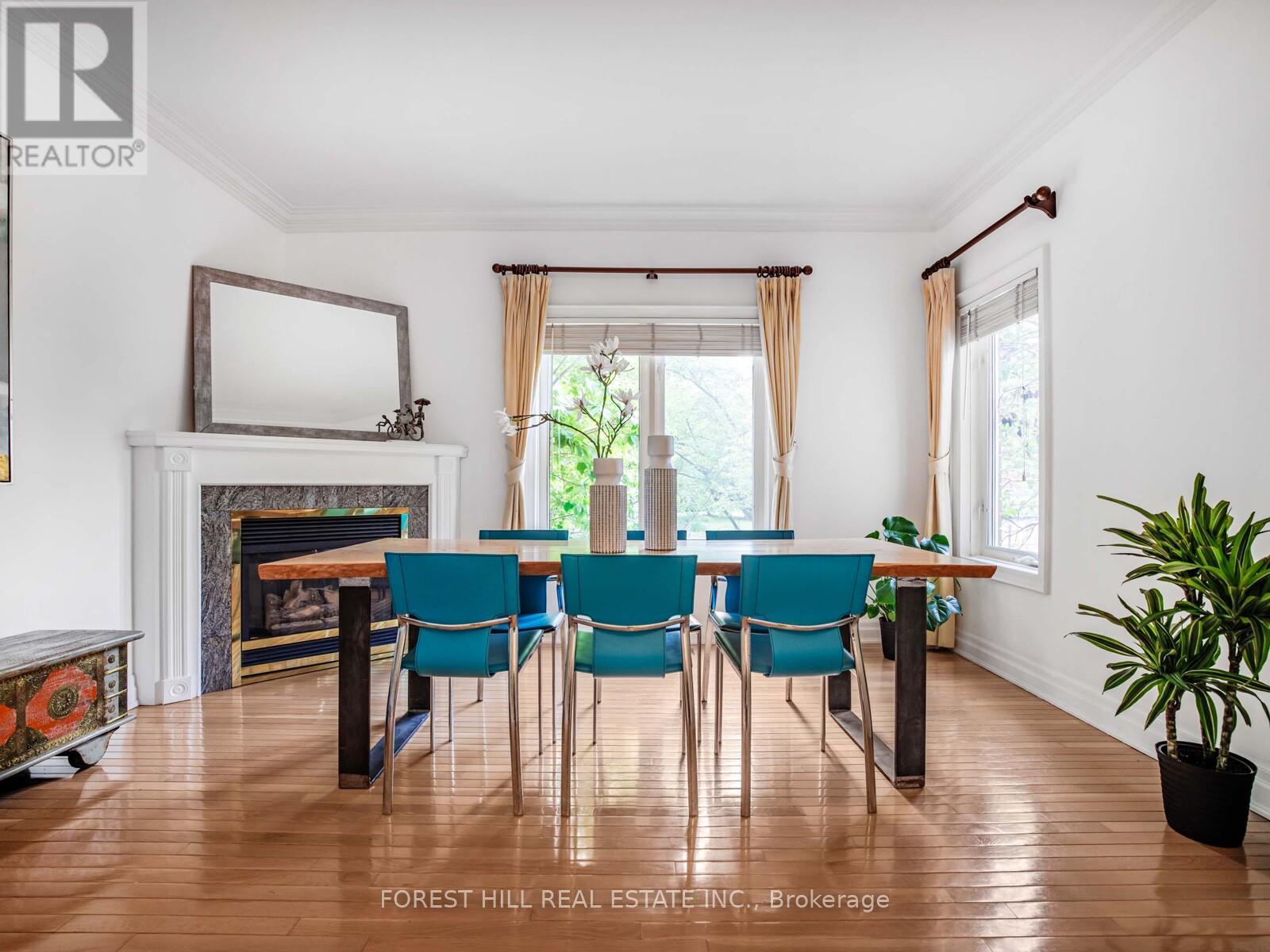 125 Spring Garden Avenue, Toronto (Willowdale East), Ontario  M2N 3G4 - Photo 8 - C12188583