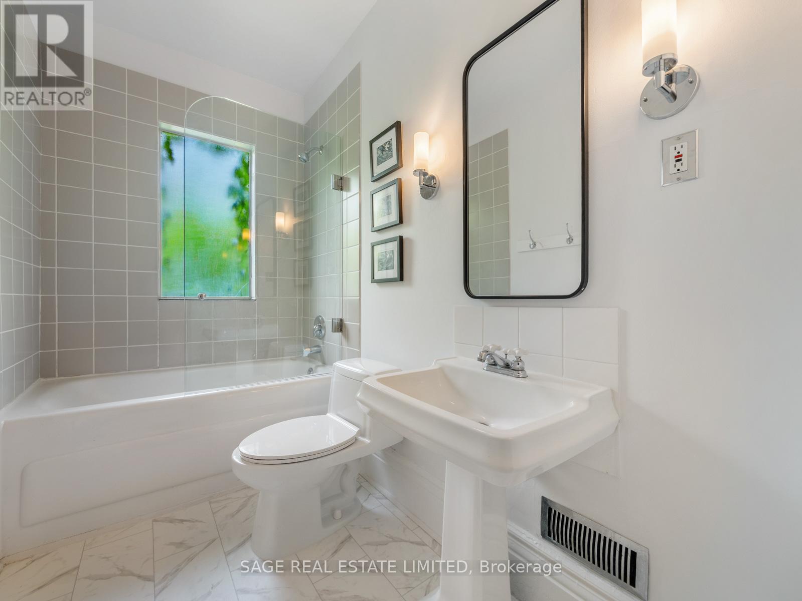 230 Withrow Avenue, Toronto, Ontario  M4K 1E1 - Photo 30 - E12188428