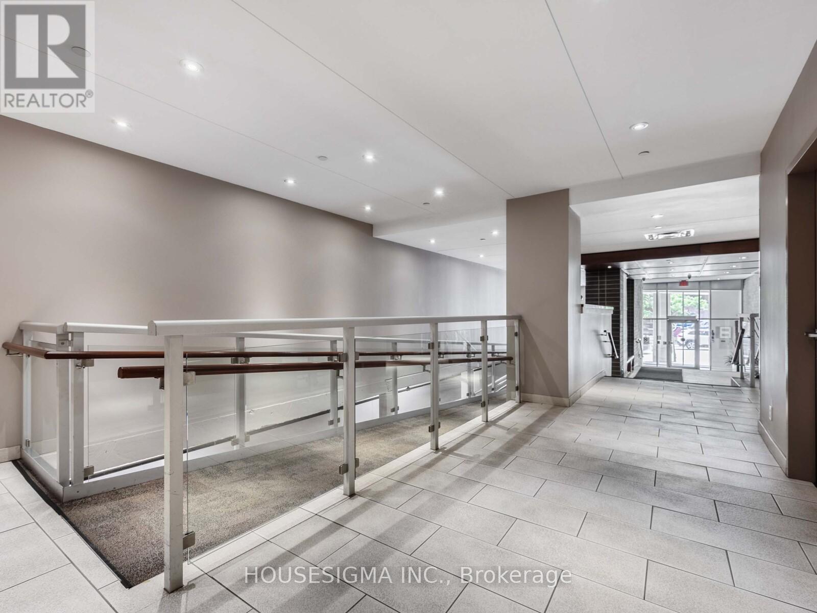 Property at 313 - 44 BOND STREET W image 4