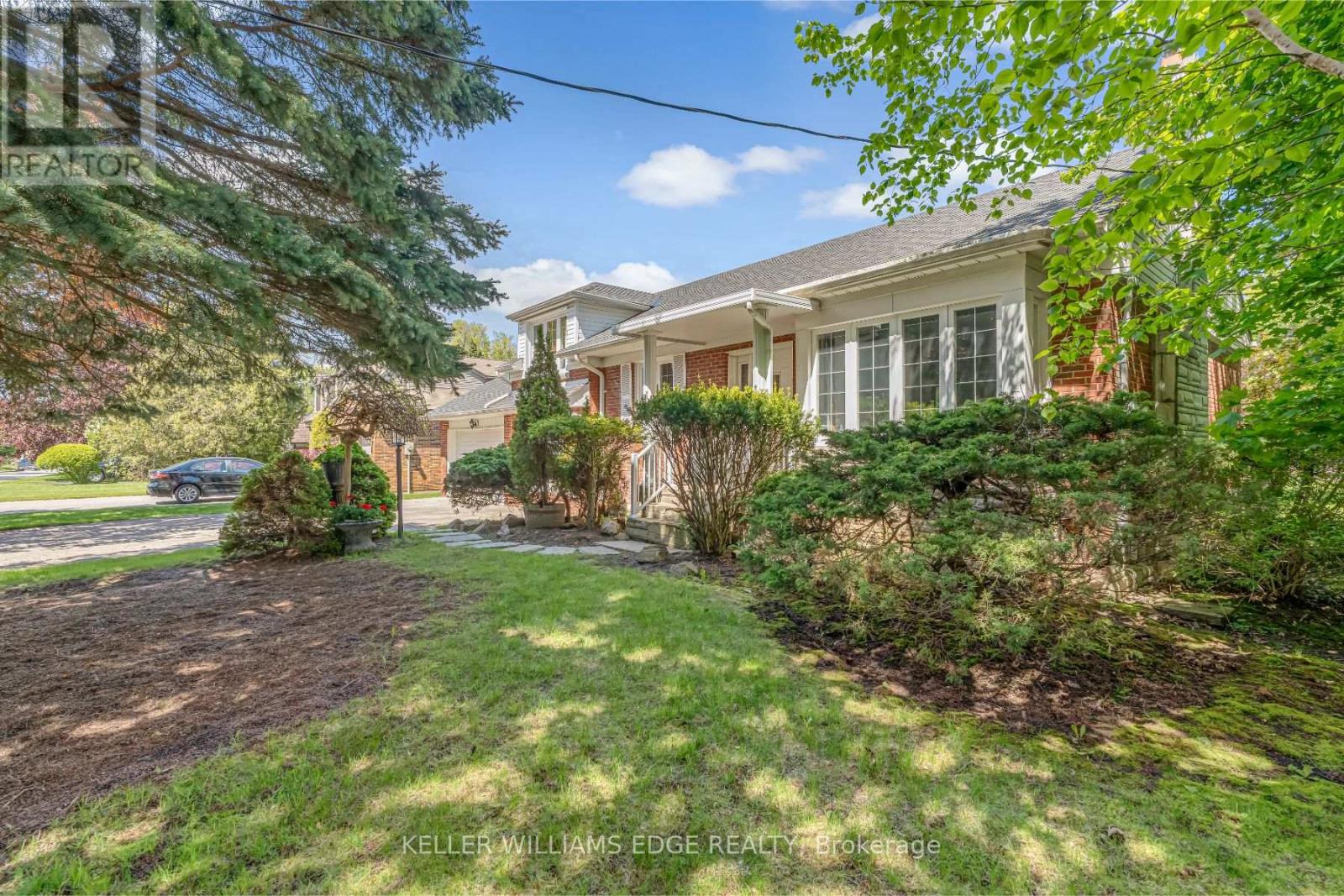 41 Mcnab Boulevard, Toronto (Cliffcrest), Ontario  M1M 2W6 - Photo 3 - E12188537