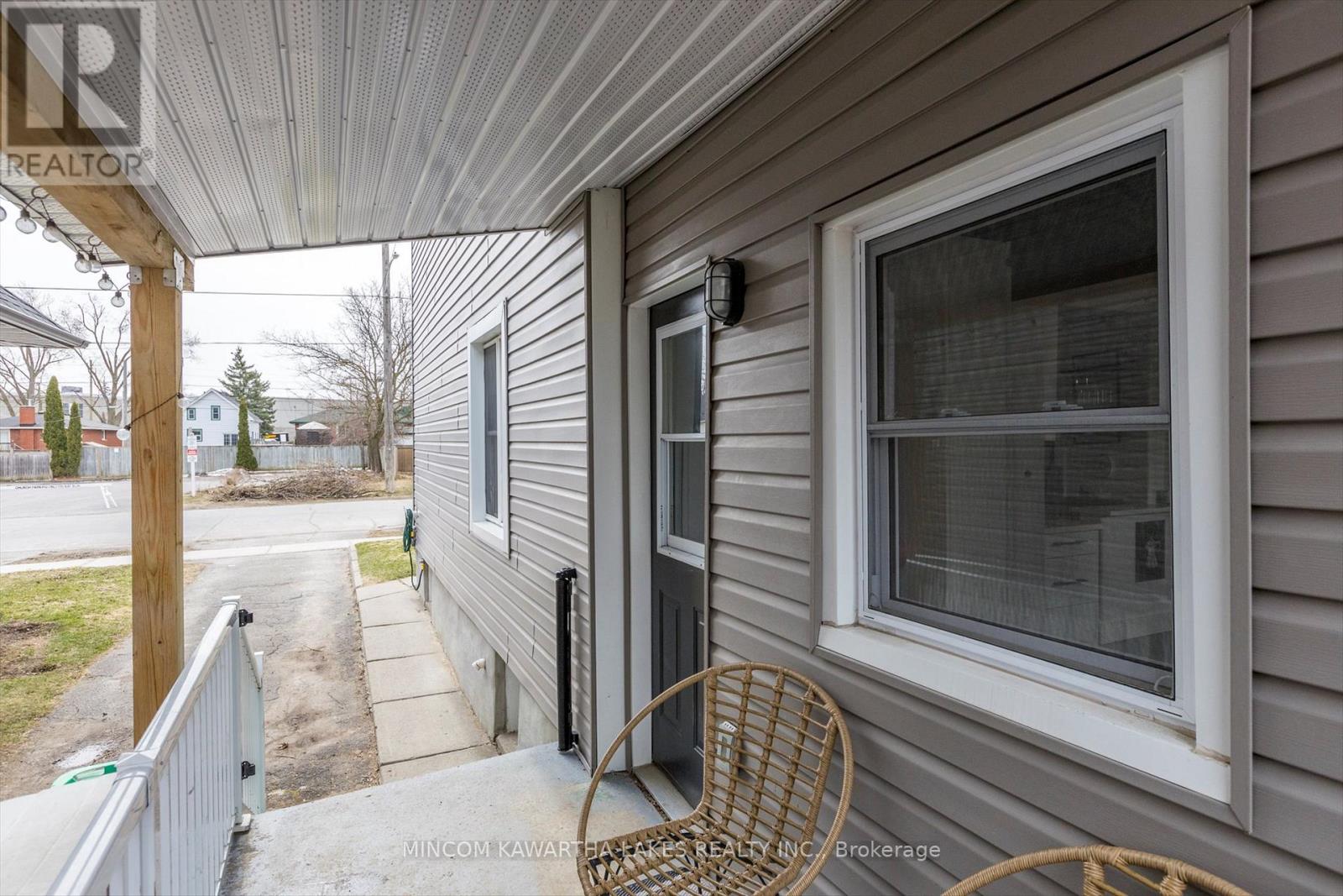 660 Romaine Street, Peterborough Central, Ontario K9J 2E4 - Photo 34 - X12081396