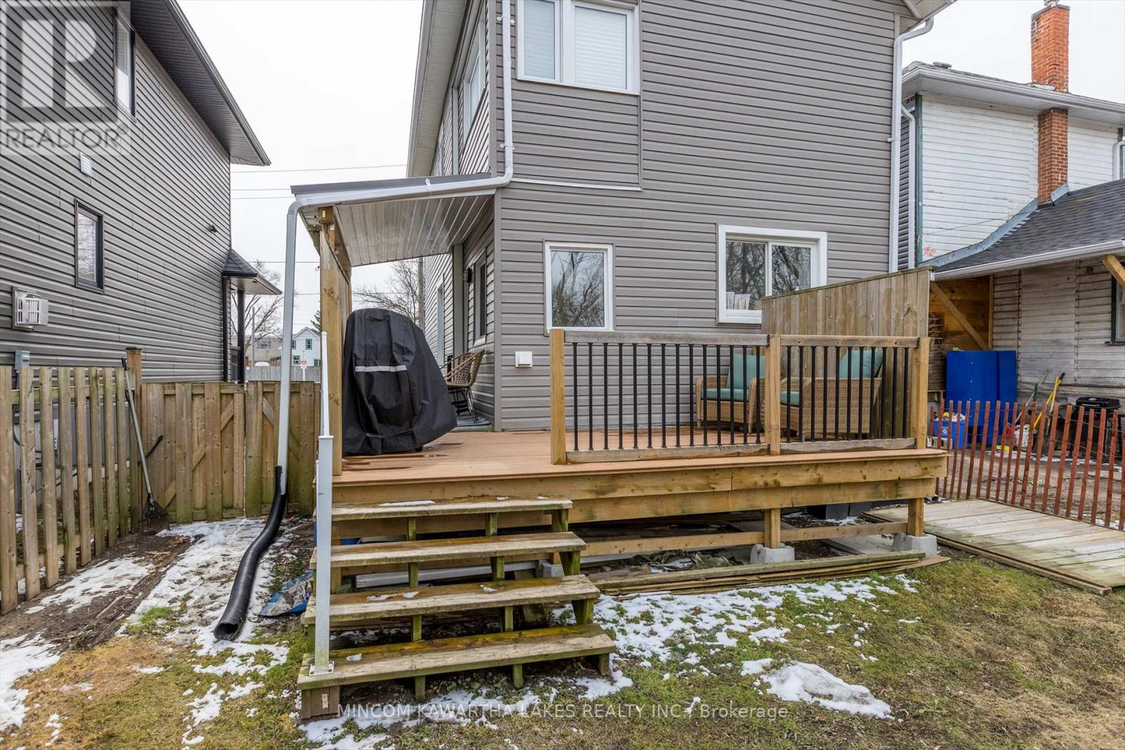 660 Romaine Street, Peterborough Central, Ontario K9J 2E4 - Photo 36 - X12081396
