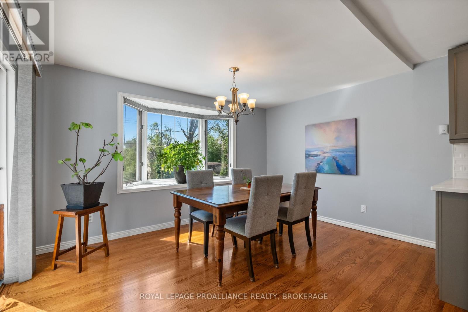 60 Westmoreland Road, Kingston (West Of Sir John A. Blvd), Ontario  K7M 1J5 - Photo 14 - X12188669