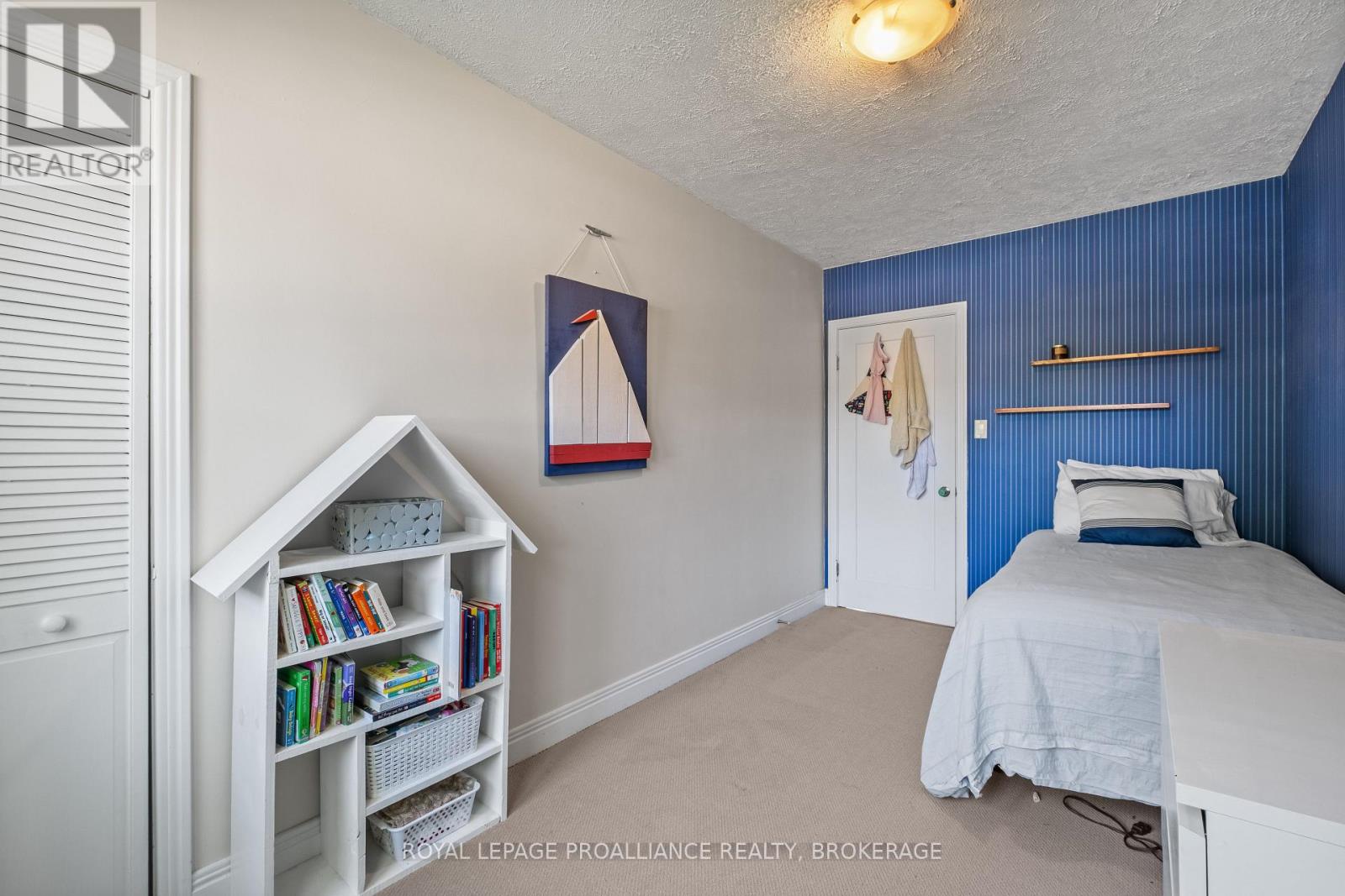 60 Westmoreland Road, Kingston (West Of Sir John A. Blvd), Ontario  K7M 1J5 - Photo 18 - X12188669