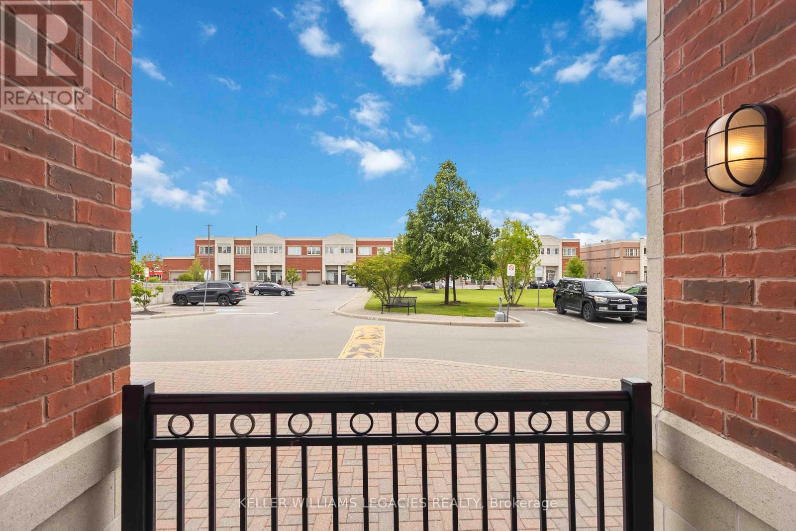 111 - 9431 Jane Street, Vaughan (Maple), Ontario  L6A 4H8 - Photo 21 - N12188410