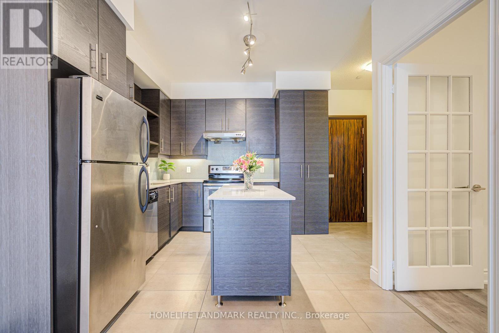 1208 - 325 South Park Road, Markham, Ontario  L3T 0B8 - Photo 16 - N12188520