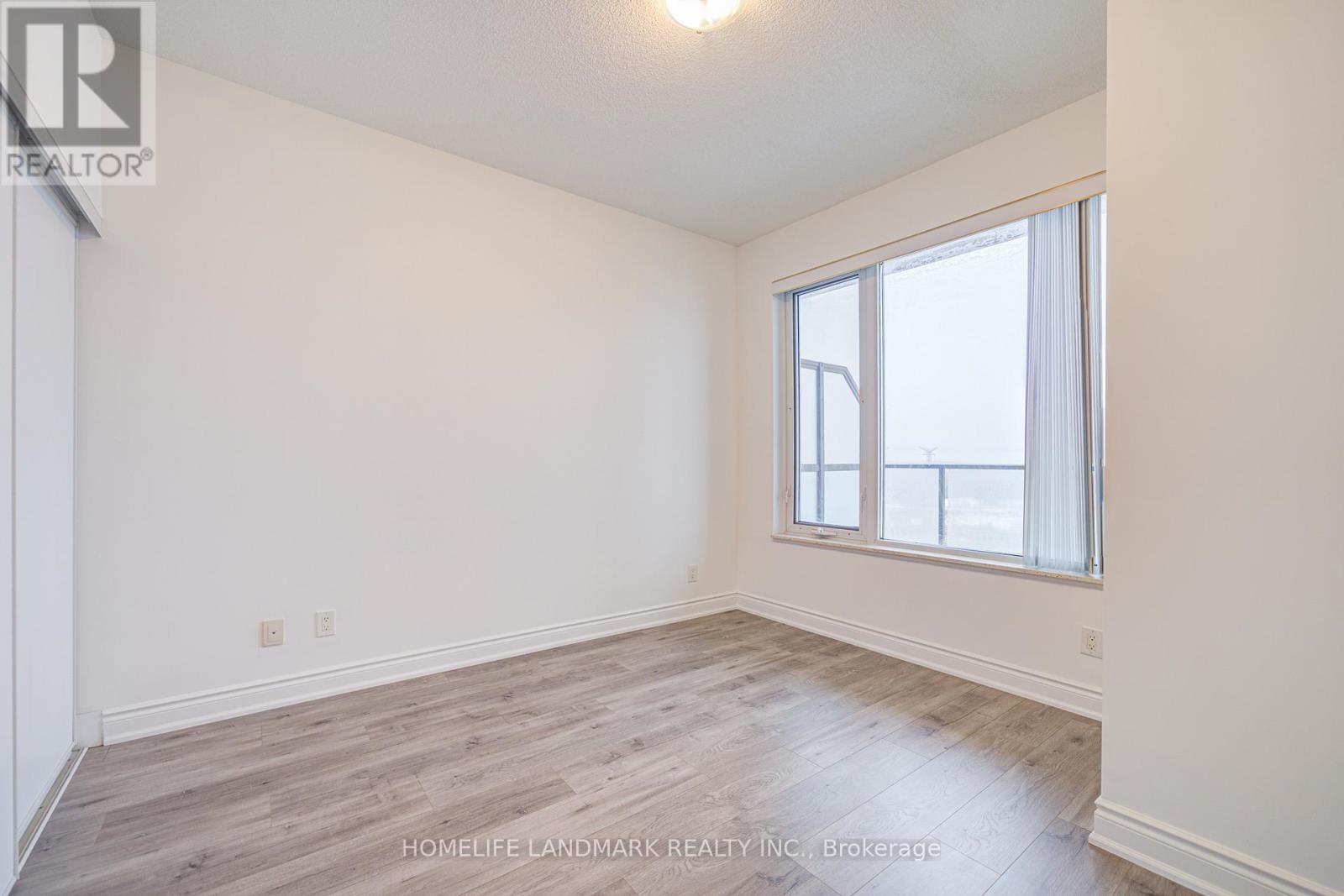 1208 - 325 South Park Road, Markham, Ontario  L3T 0B8 - Photo 24 - N12188520