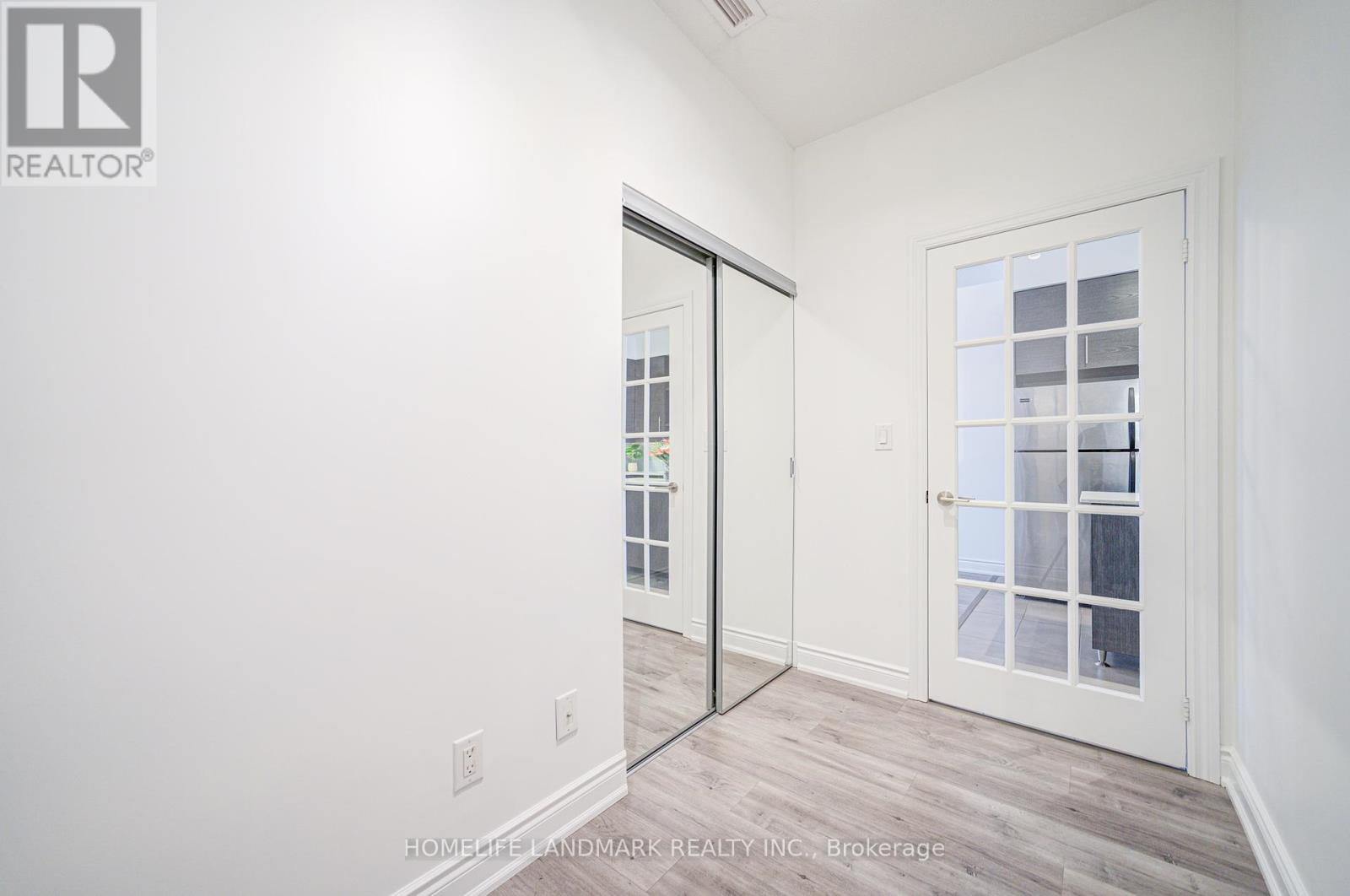 1208 - 325 South Park Road, Markham, Ontario  L3T 0B8 - Photo 29 - N12188520