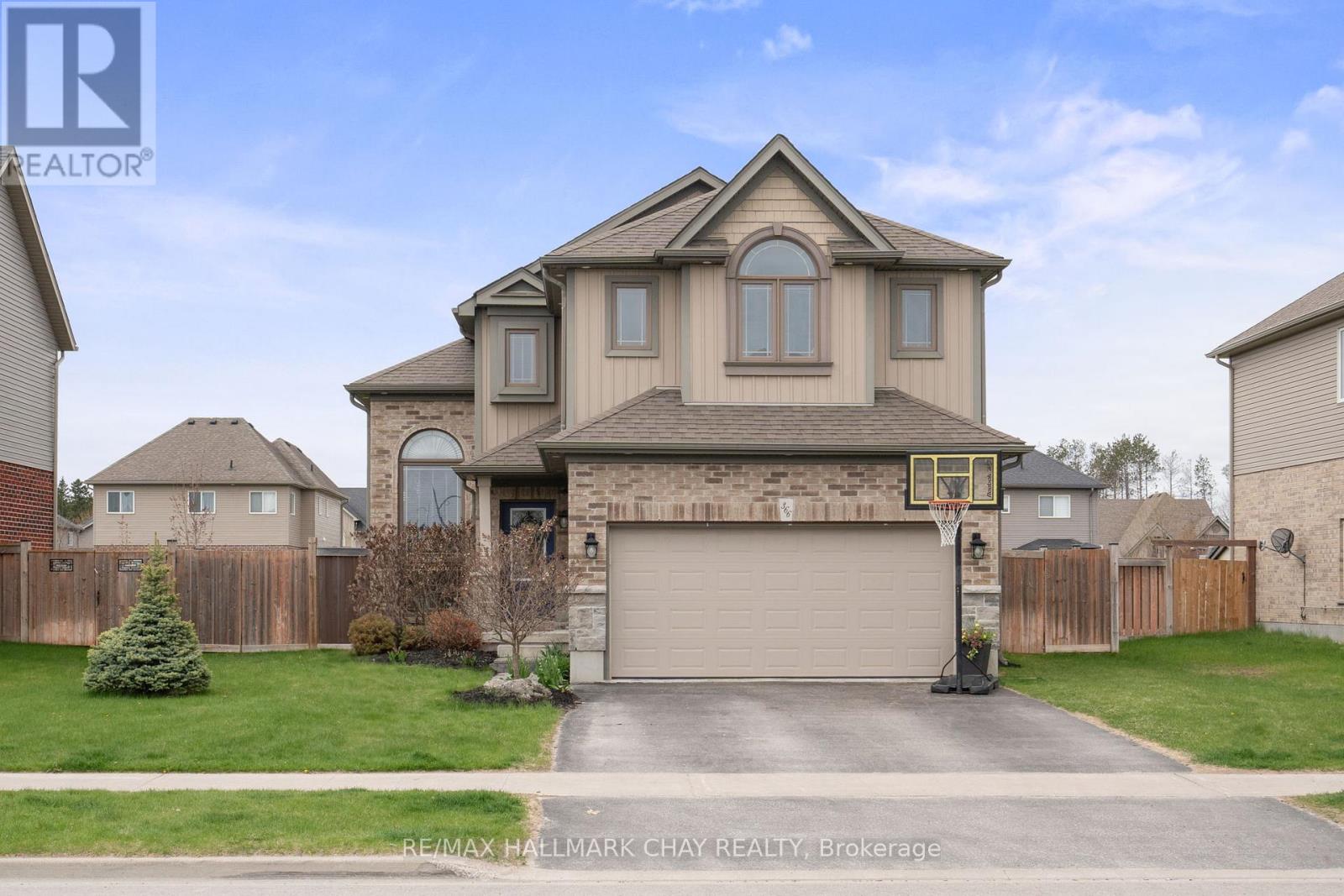 Property at 366 GREENWOOD DRIVE image 1