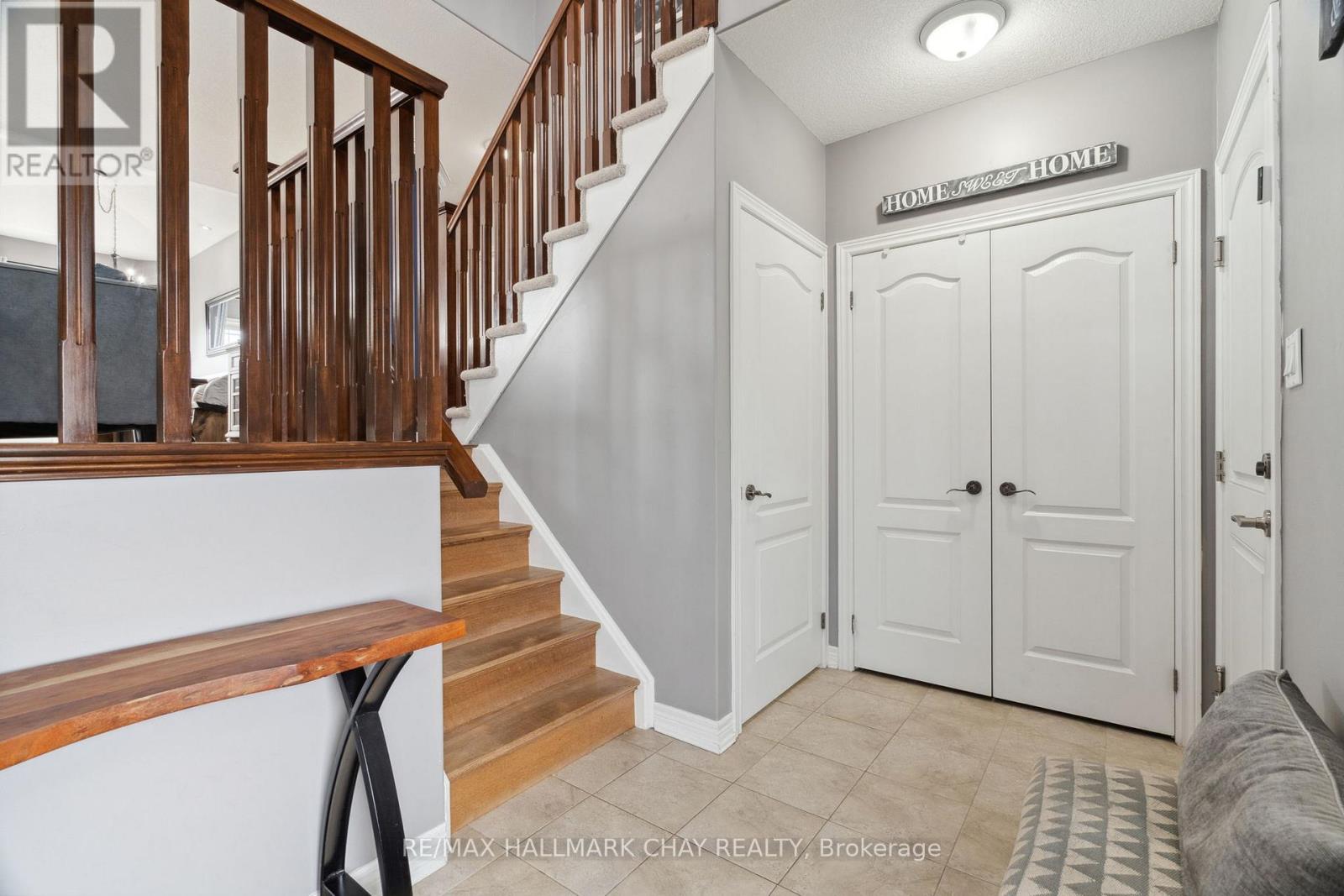 Property at 366 GREENWOOD DRIVE image 4