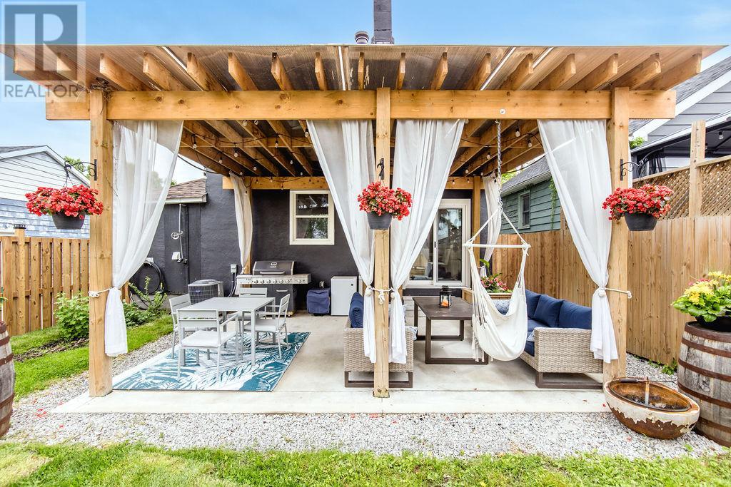 Property at 309 GILL STREET image 2
