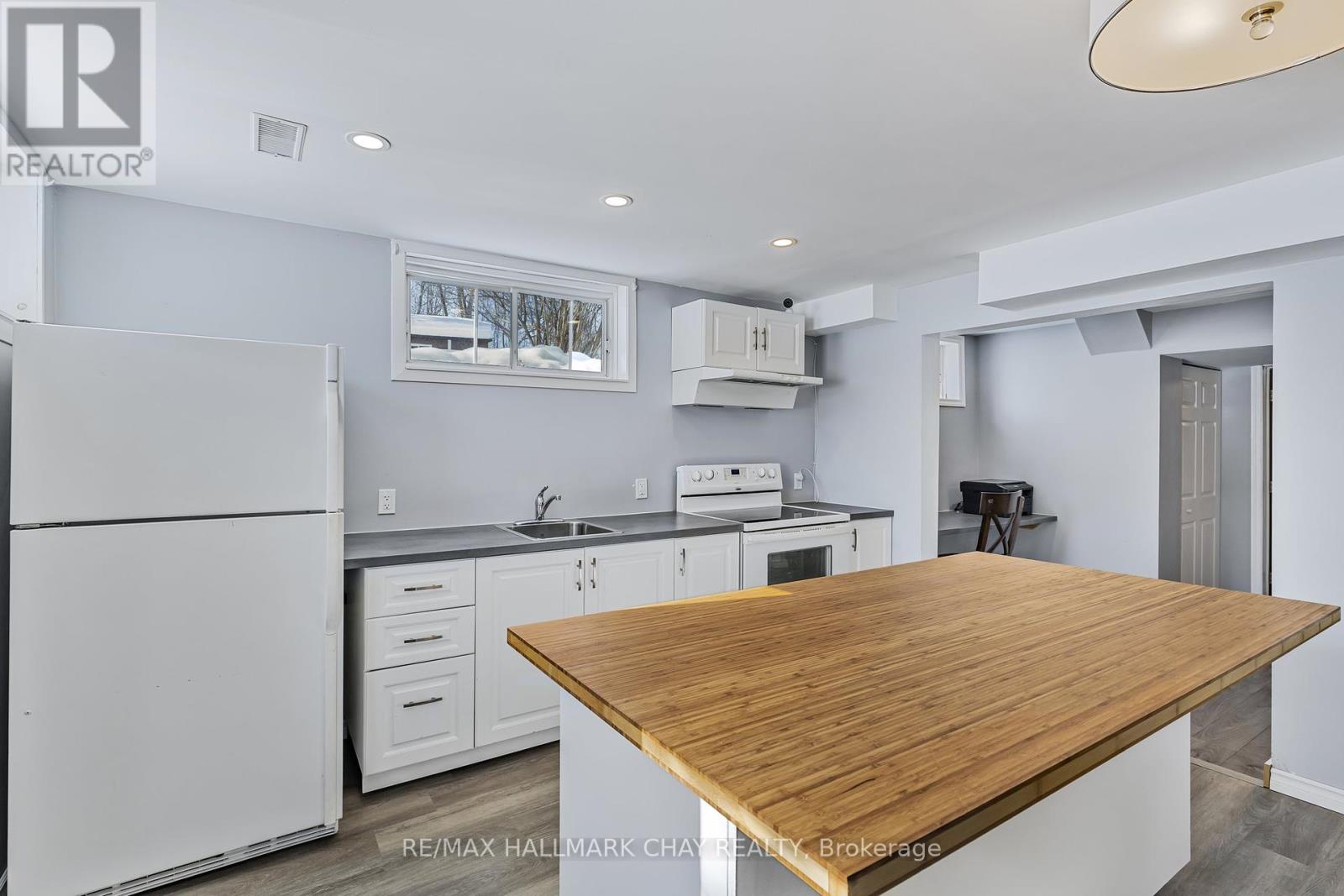 5810 Lowanda Lane, Ramara, Ontario  L0K 1W0 - Photo 46 - S12188502