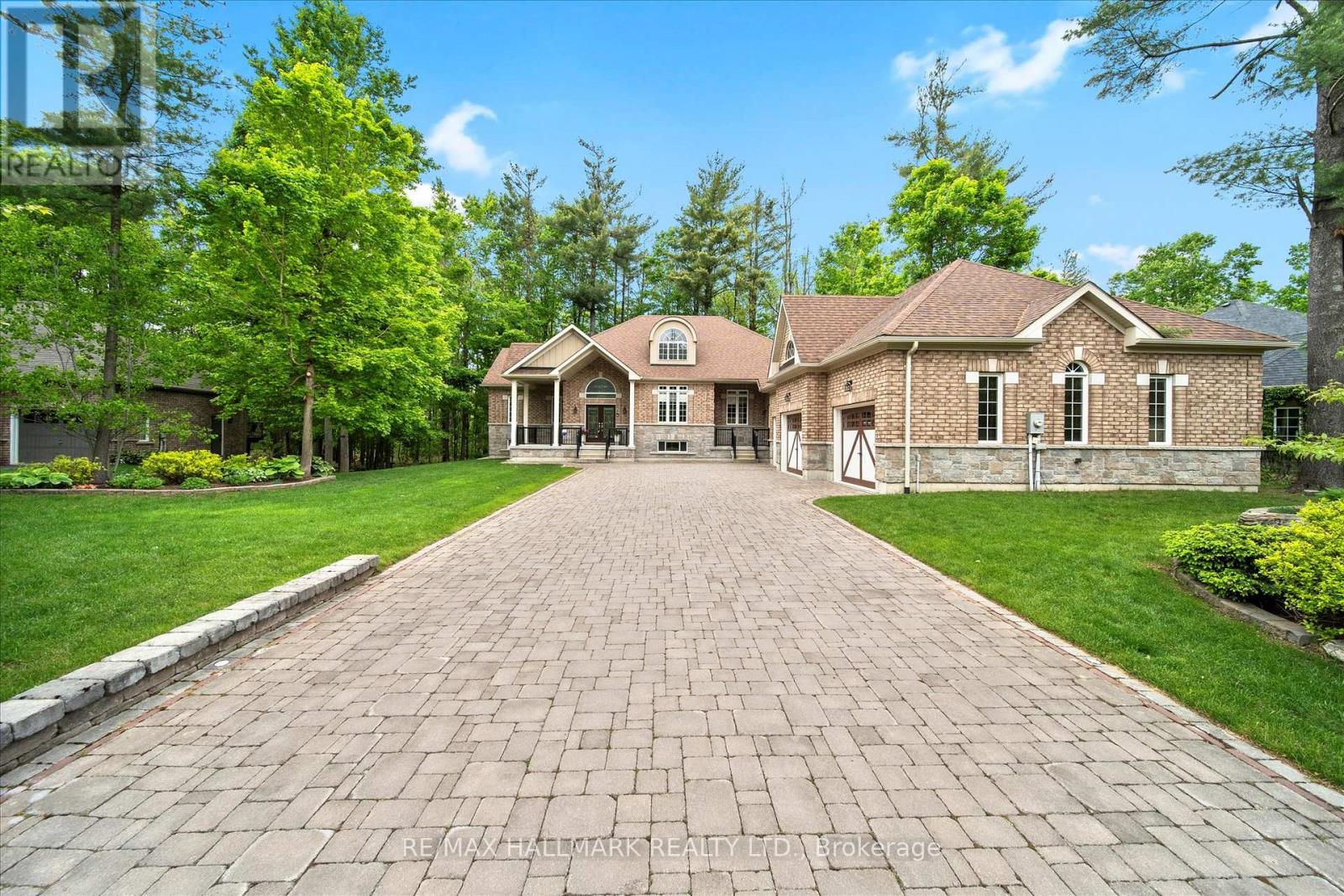 24 Diamond Valley Drive, Oro-Medonte, Ontario  L0L 2E0 - Photo 2 - S12188530