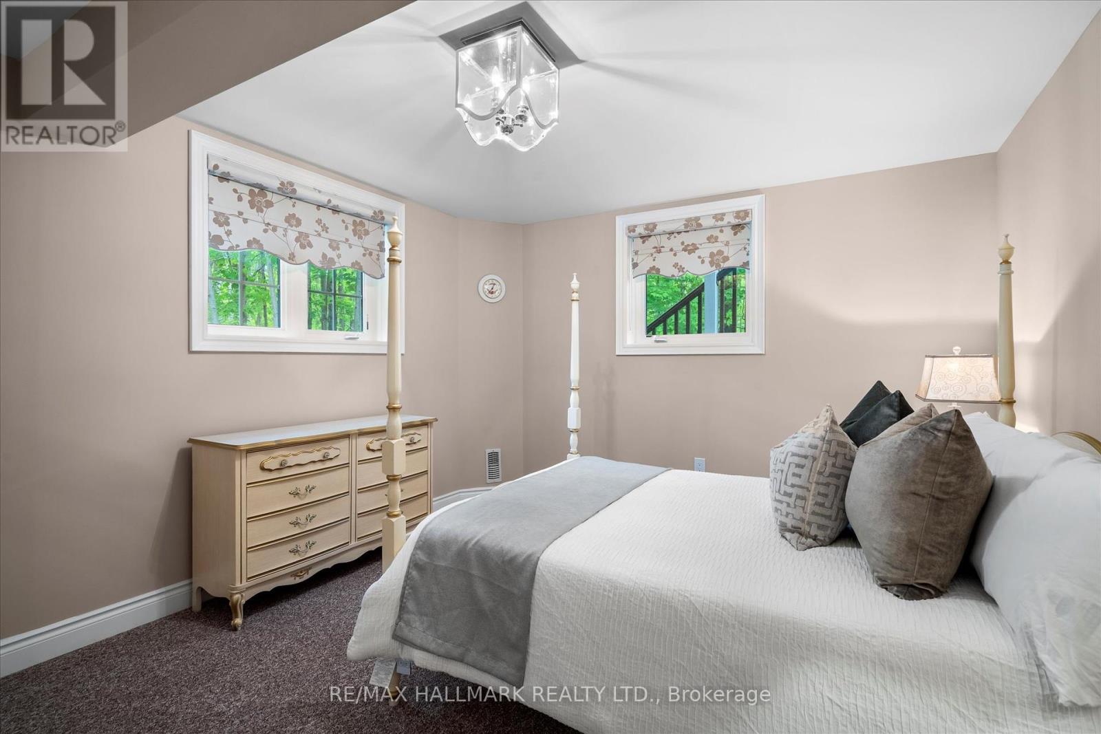 24 Diamond Valley Drive, Oro-Medonte, Ontario  L0L 2E0 - Photo 39 - S12188530