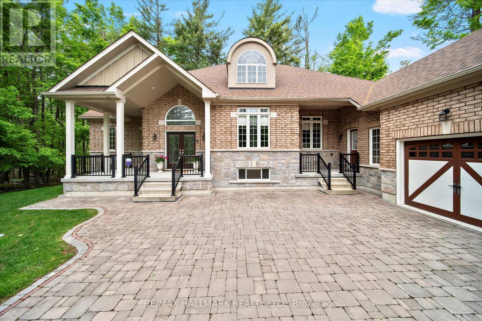 24 Diamond Valley Drive, Oro-Medonte, Ontario  L0L 2E0 - Photo 4 - S12188530
