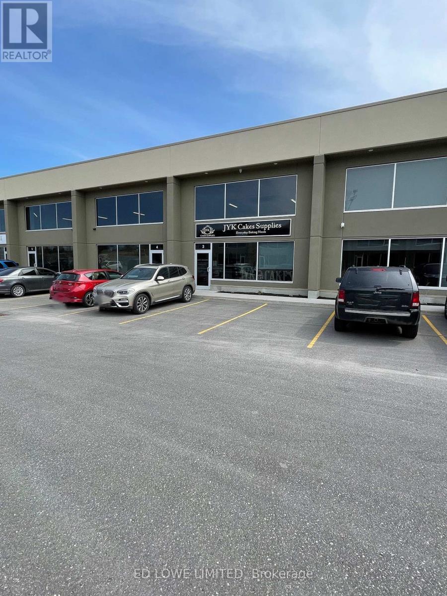 3 - 234 Lockhart Drive, Barrie, Ontario  L4N 9G8 - Photo 1 - S12188554