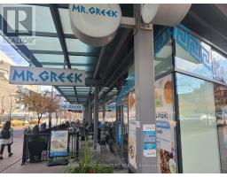 333 BREMNER BOULEVARD, Toronto, Ontario