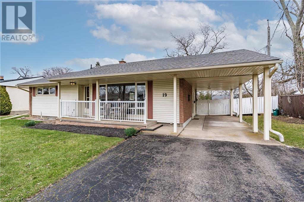 19 ARVONA Drive, St. Catharines, Ontario