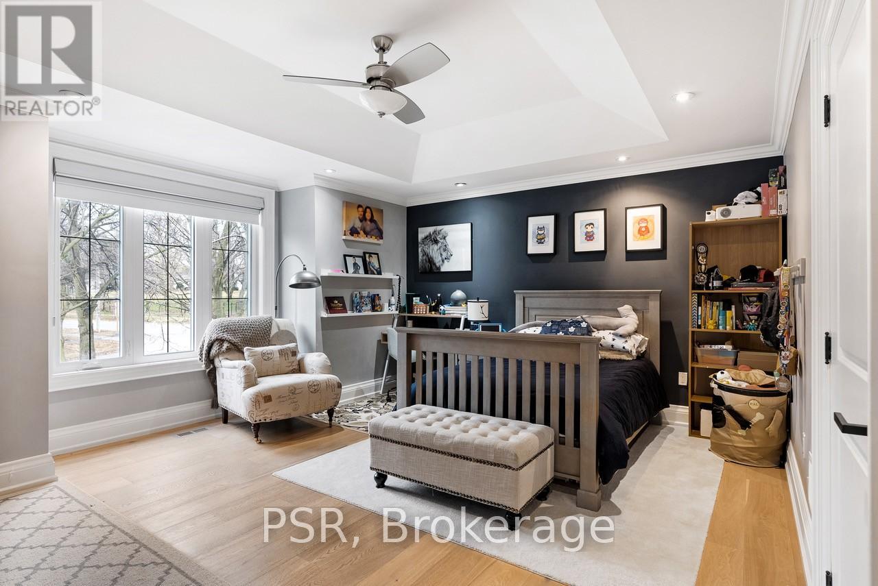 1605 Calverton Court, Mississauga, Ontario  L5G 2W4 - Photo 28 - W12188382