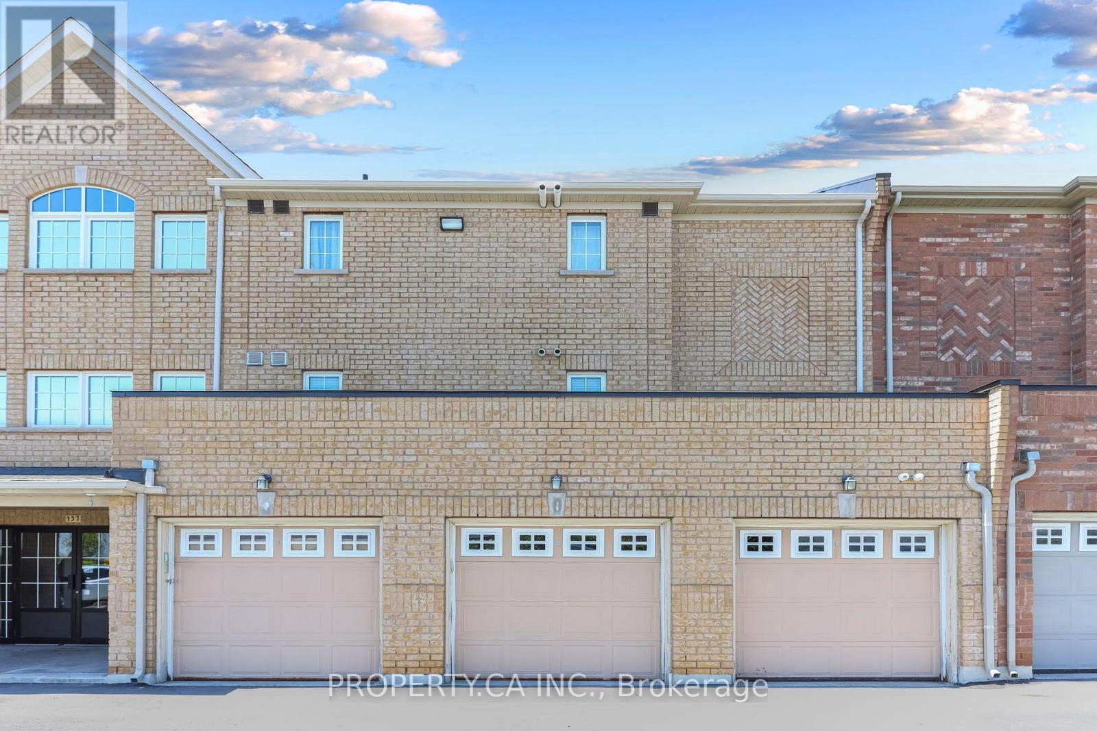 6 - 157 Isaac Devins Boulevard, Toronto (Humberlea-Pelmo Park), Ontario  M9M 0C5 - Photo 25 - W12188387