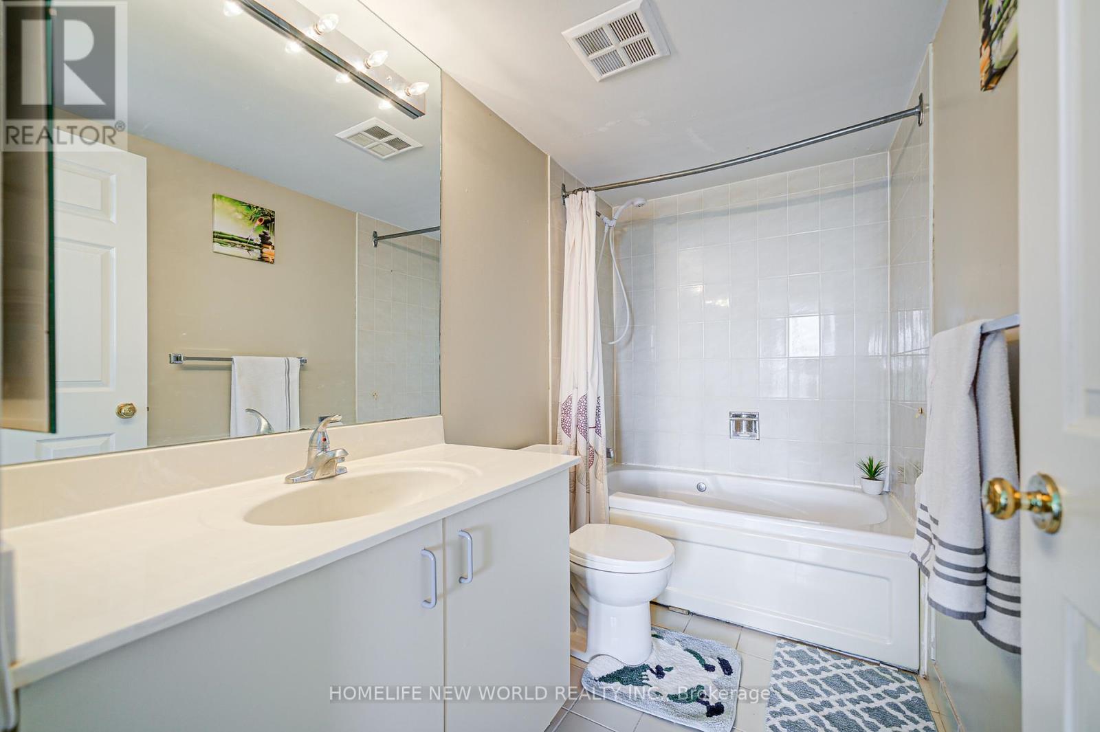 1002 - 55 Elm Drive W, Mississauga, Ontario  L5B 3Z3 - Photo 31 - W12188399