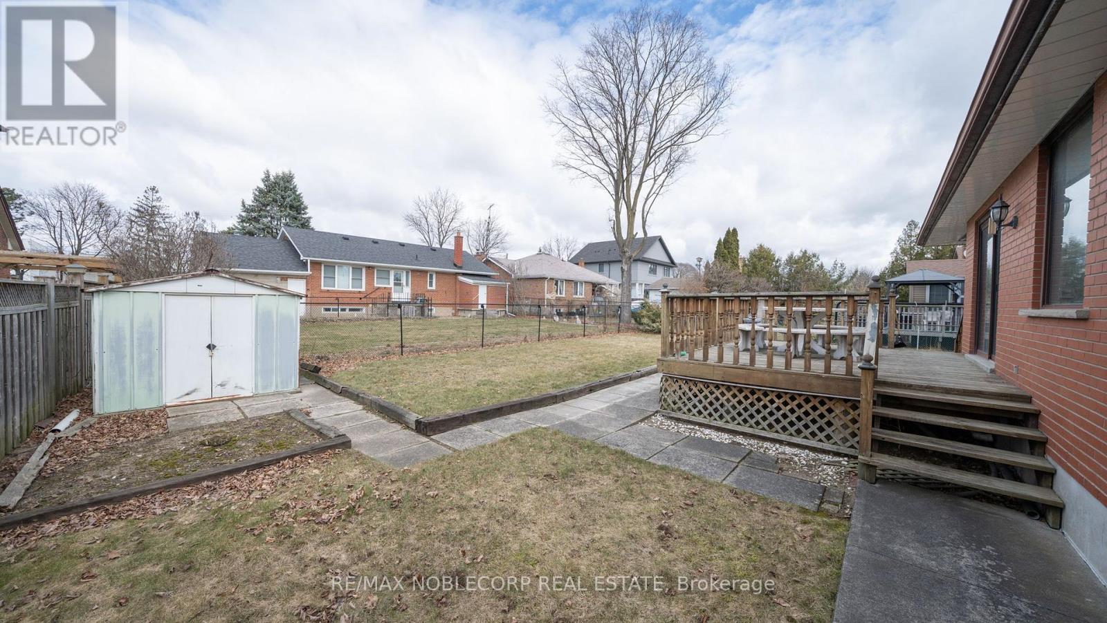 253 Mcgill Street N, Mississauga, Ontario  L5A 1V3 - Photo 27 - W12188402