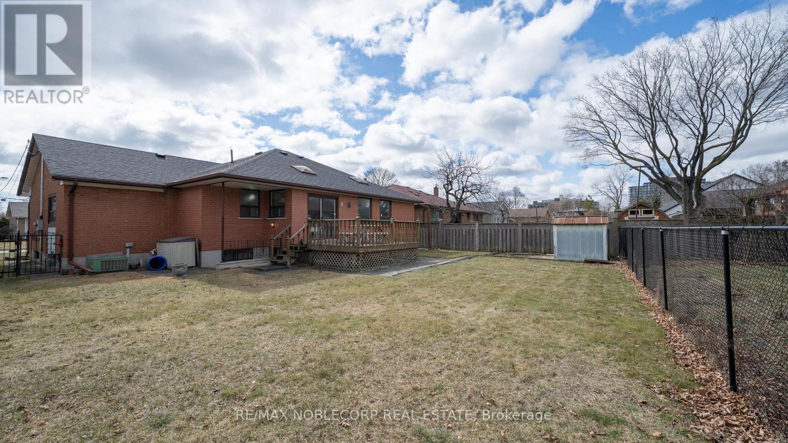 253 Mcgill Street N, Mississauga (Cooksville), Ontario  L5A 1V3 - Photo 29 - W12188402