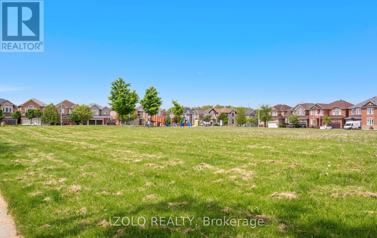 13 Putnam Drive, Brampton, Ontario  L7A 3S4 - Photo 50 - W12188475