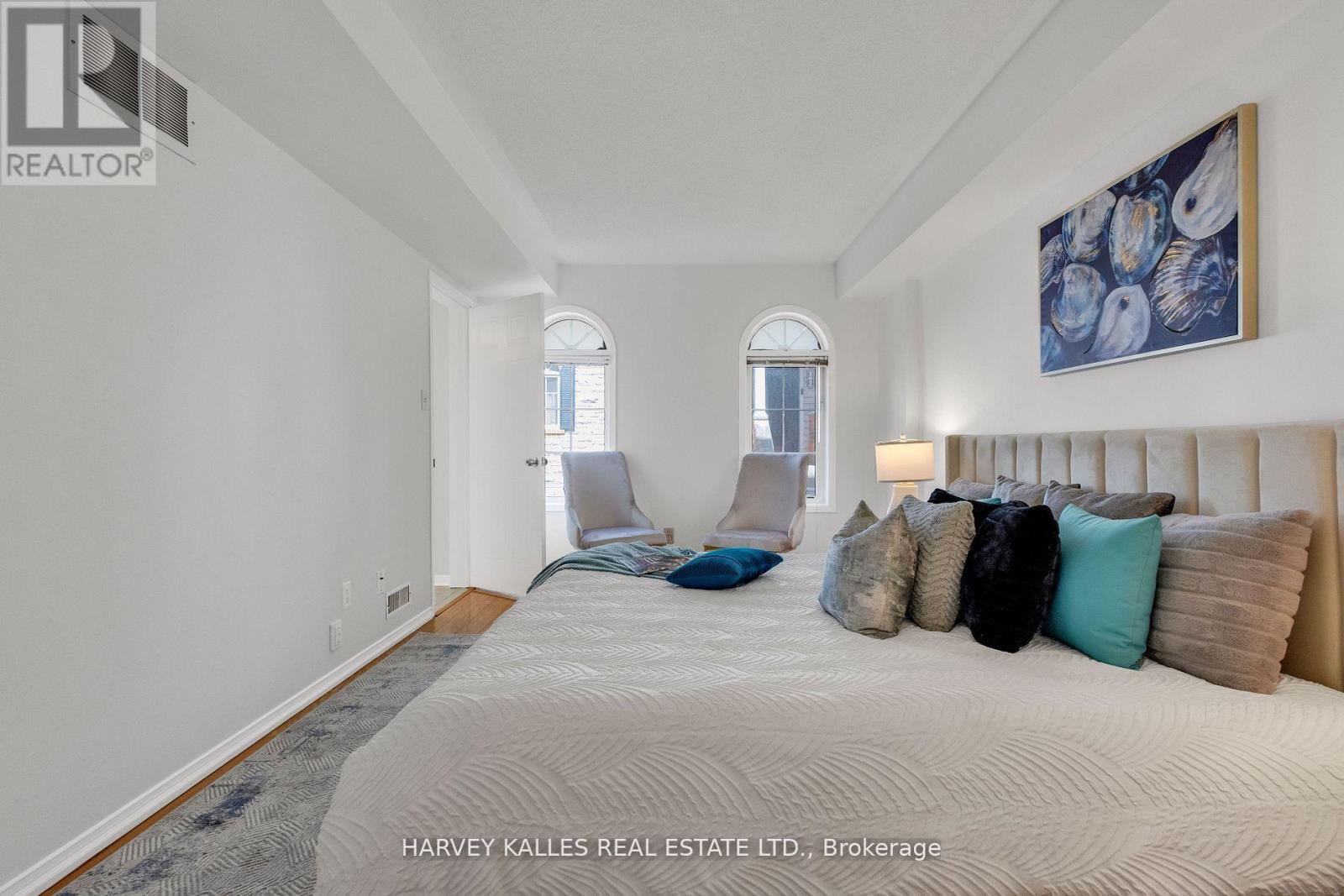 201 - 66 Sidney Belsey Crescent, Toronto, Ontario  M6M 5J4 - Photo 34 - W12188478