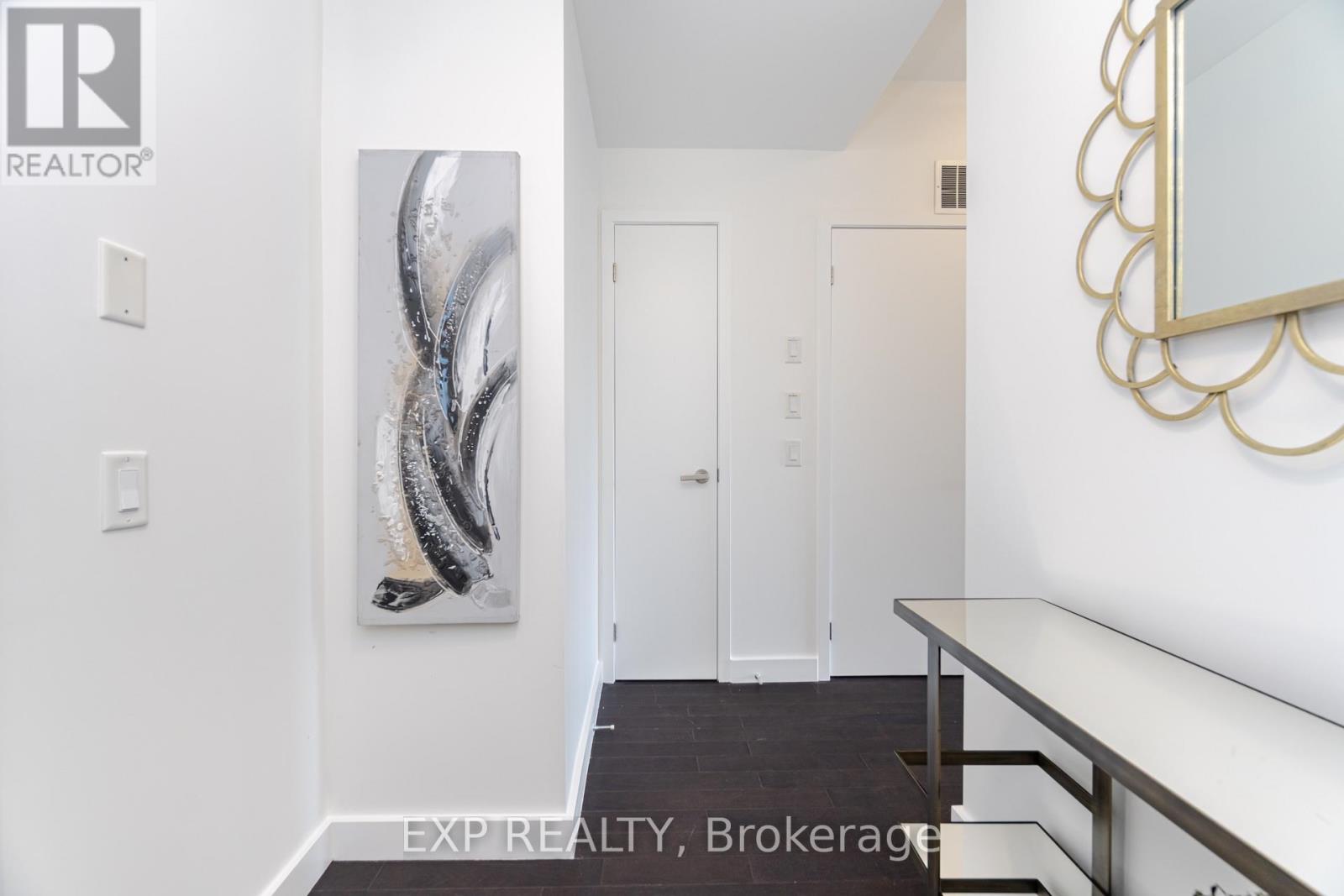 305 - 5025 Harvard Road, Mississauga, Ontario  L5M 0W6 - Photo 8 - W12188481