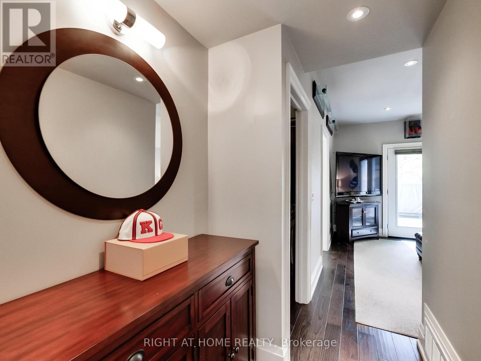 1816 Pattinson Crescent, Mississauga, Ontario  L5J 1H7 - Photo 23 - W12188493