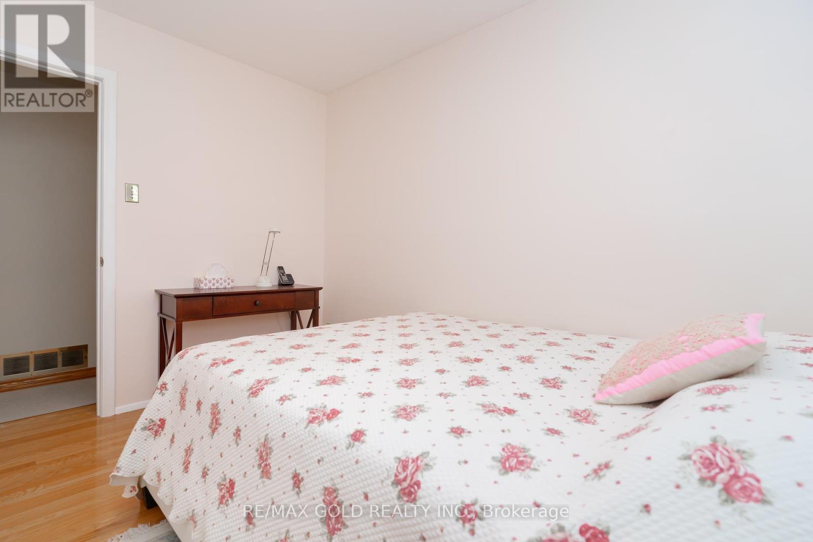 226 Avondale Boulevard, Brampton, Ontario  L6T 1J4 - Photo 26 - W12188539