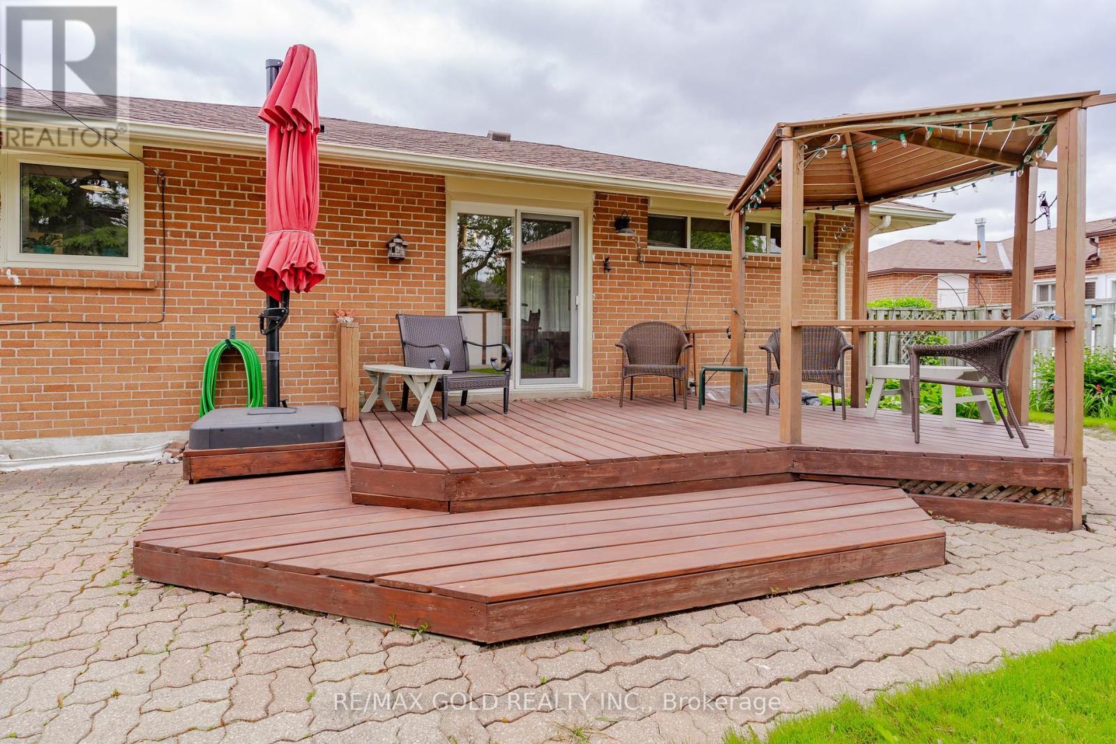 226 Avondale Boulevard, Brampton, Ontario  L6T 1J4 - Photo 40 - W12188539