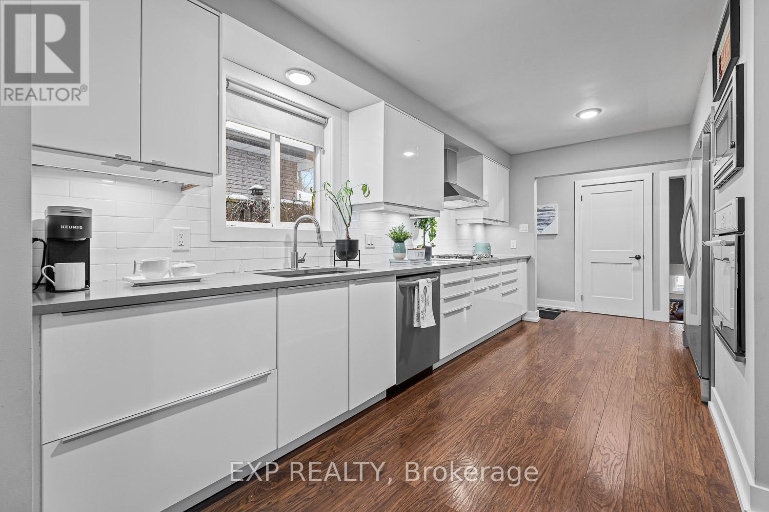 206 Church Street, Bradford West Gwillimbury, Ontario  L3Z 1R2 - Photo 12 - N12128029