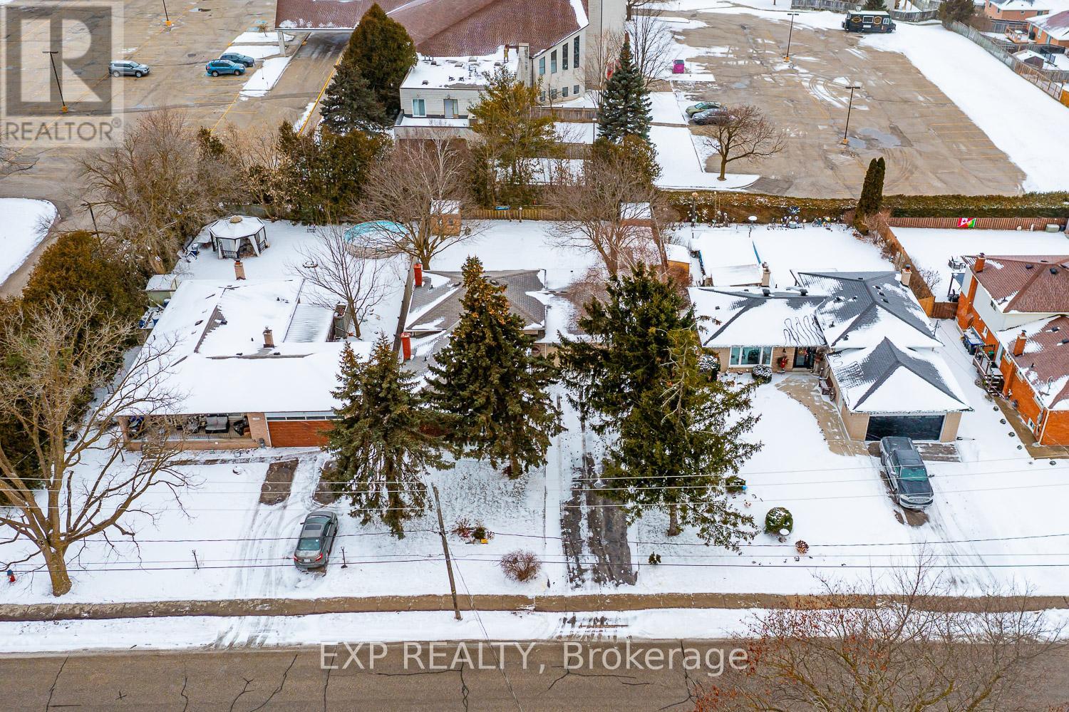 206 Church Street, Bradford West Gwillimbury, Ontario  L3Z 1R2 - Photo 41 - N12128029