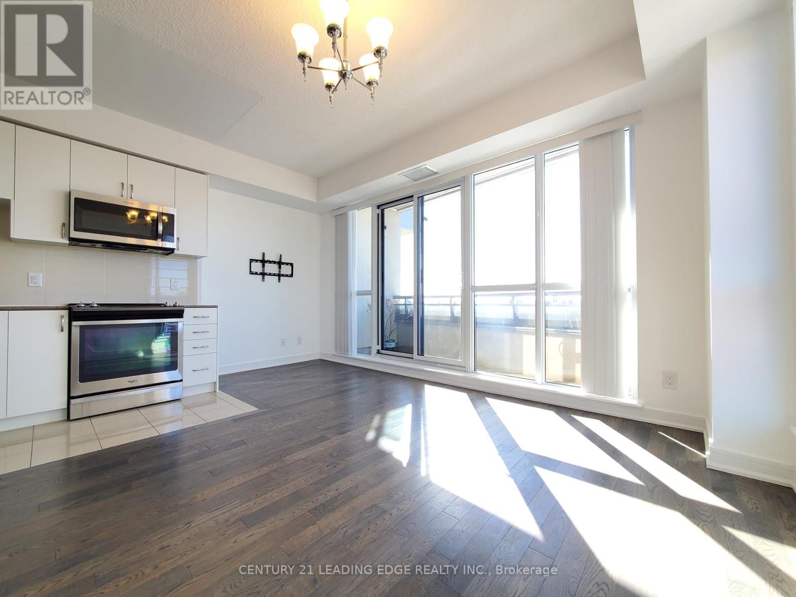 416 - 9201 Yonge Street, Richmond Hill (Langstaff), Ontario  L4C 1H9 - Photo 8 - N12166832