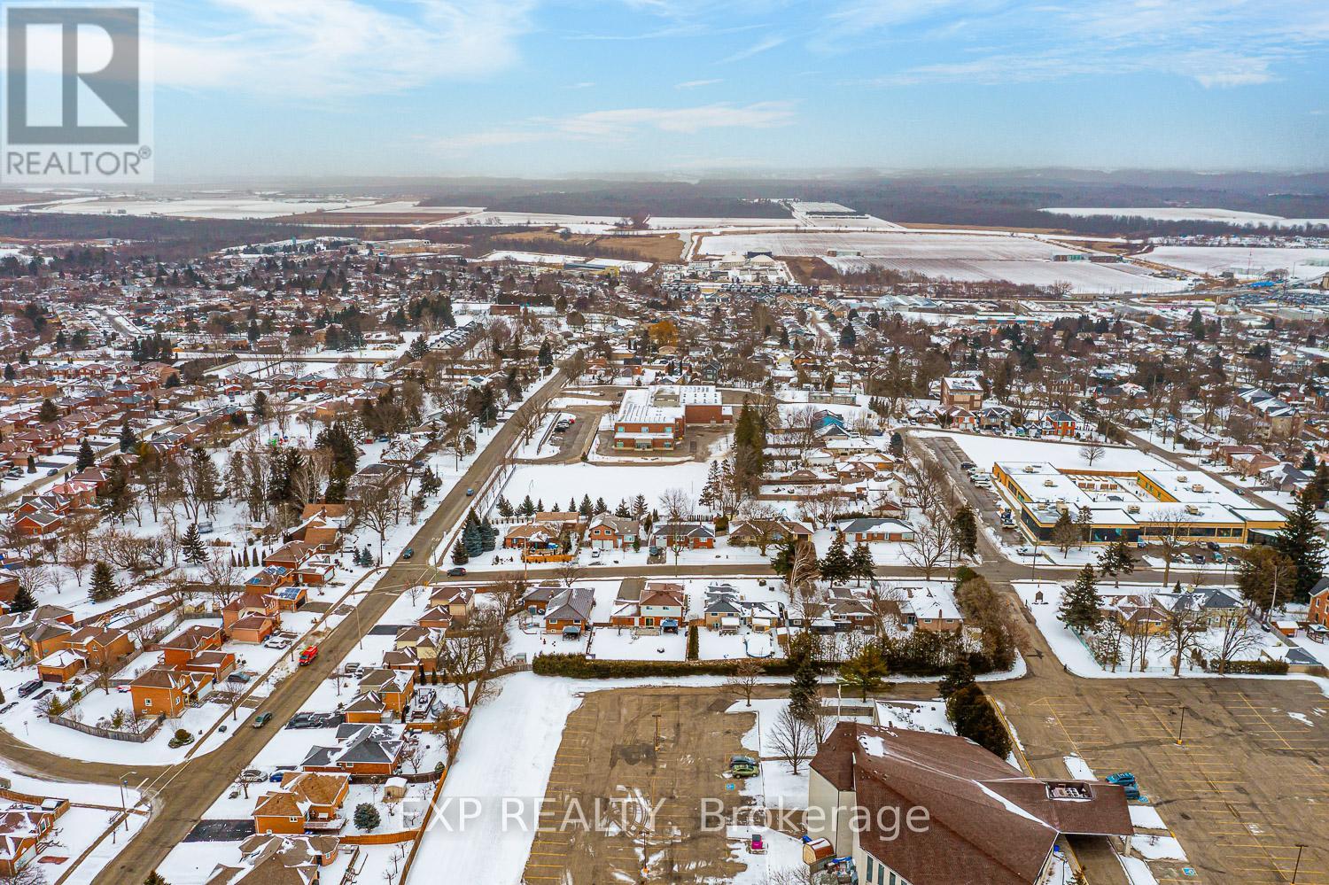 206 Church Street, Bradford West Gwillimbury, Ontario  L3Z 1R2 - Photo 46 - N12128029