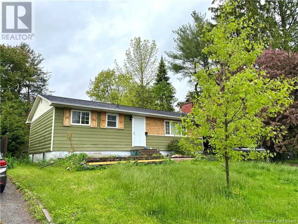 Property at 127 Melvin Street image 1