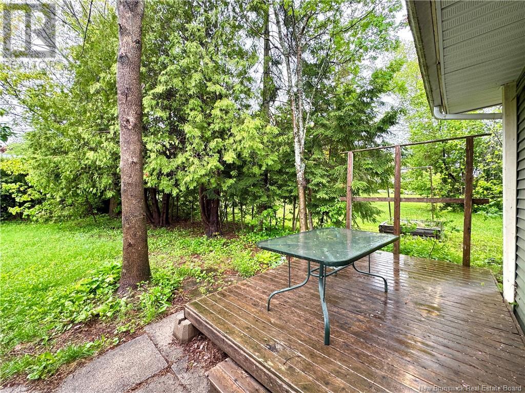 Property at 127 Melvin Street image 3