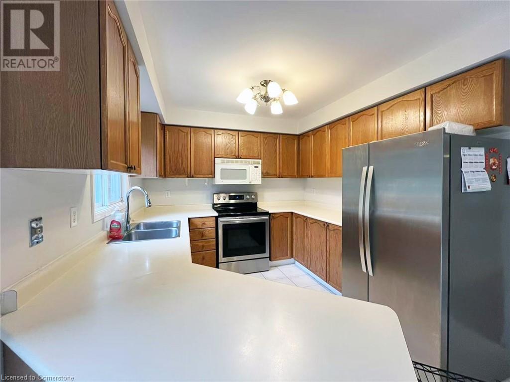 25 Thornton Trail, Dundas, Ontario  L9H 6X9 - Photo 9 - 40715603